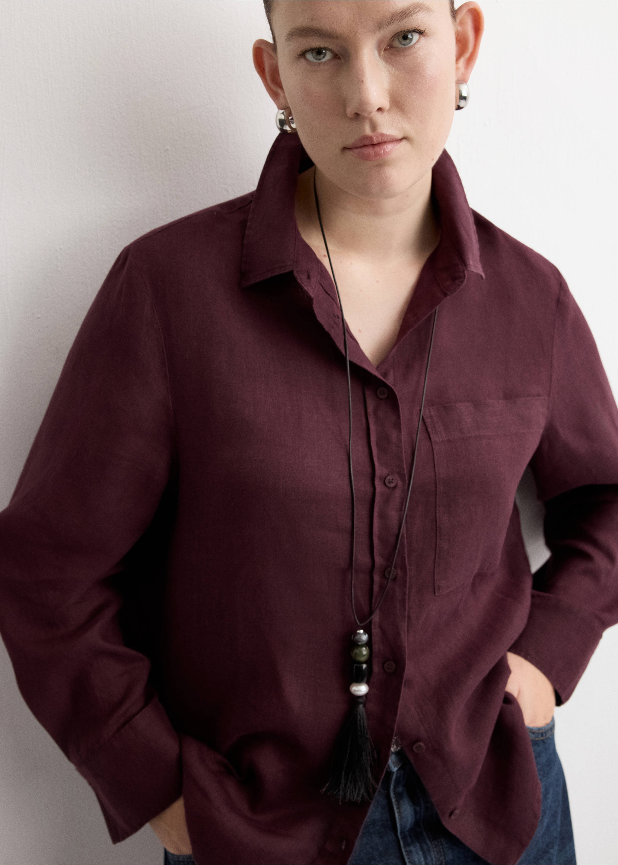 Chemise lin poche - Détail de l'article 4, Prune. Ref: 27096345-00.