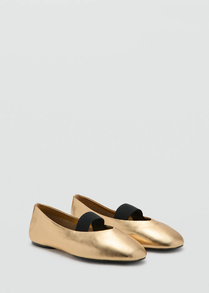 Strap leather shoes — Gold