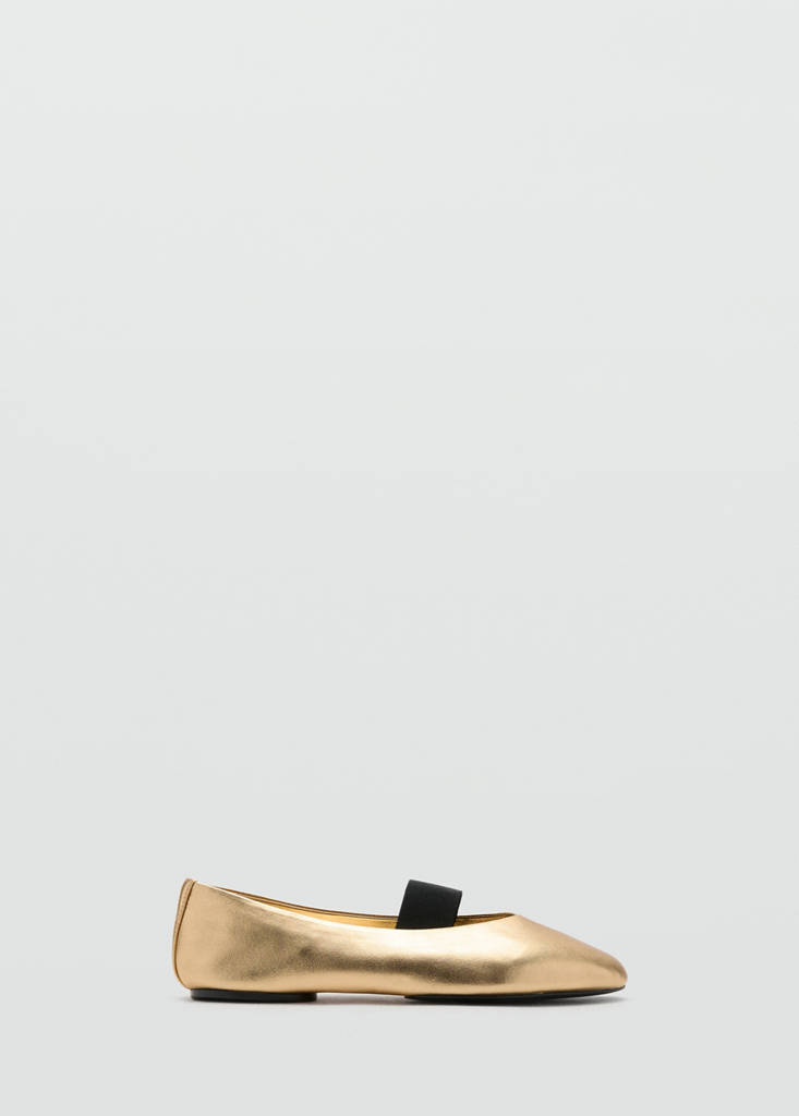 Strap leather shoes — Gold