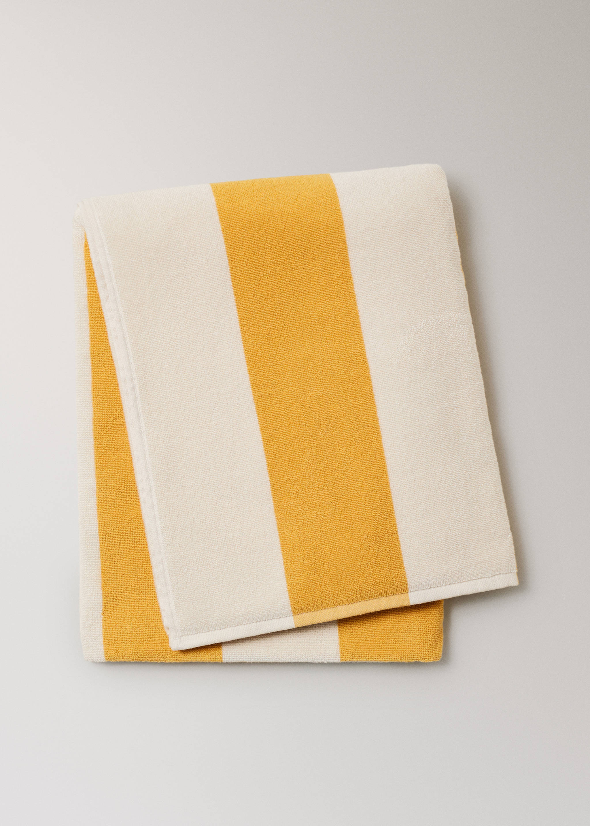 Serviette plage en coton bouclette à rayures - Article sans modèle