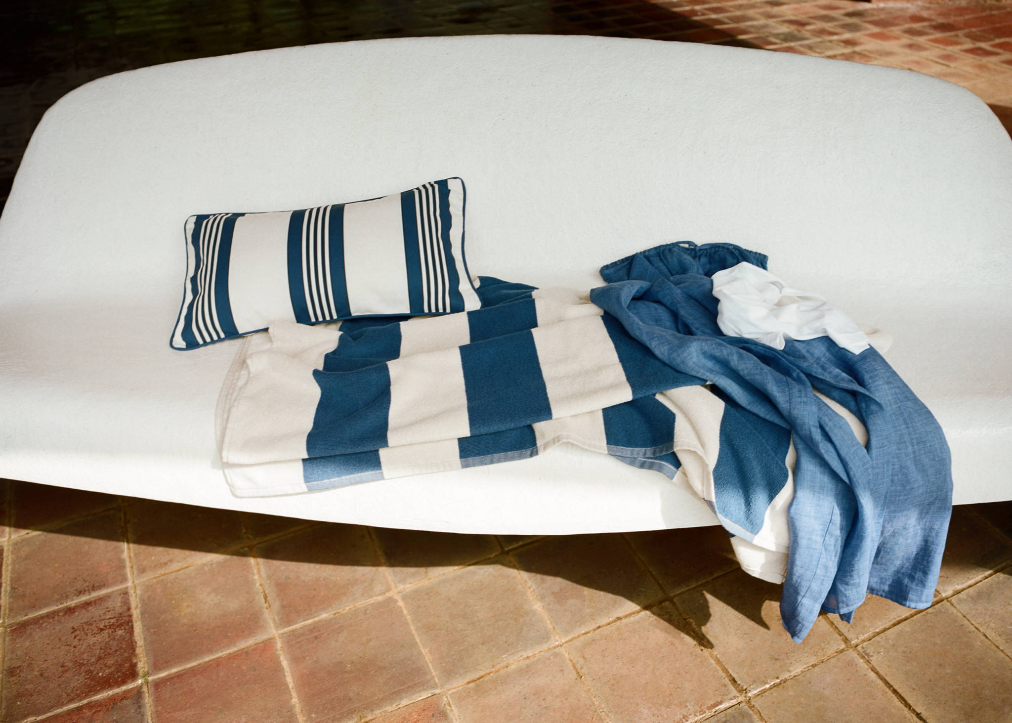 Cotton terry beach towel with stripes - Panoramic plane