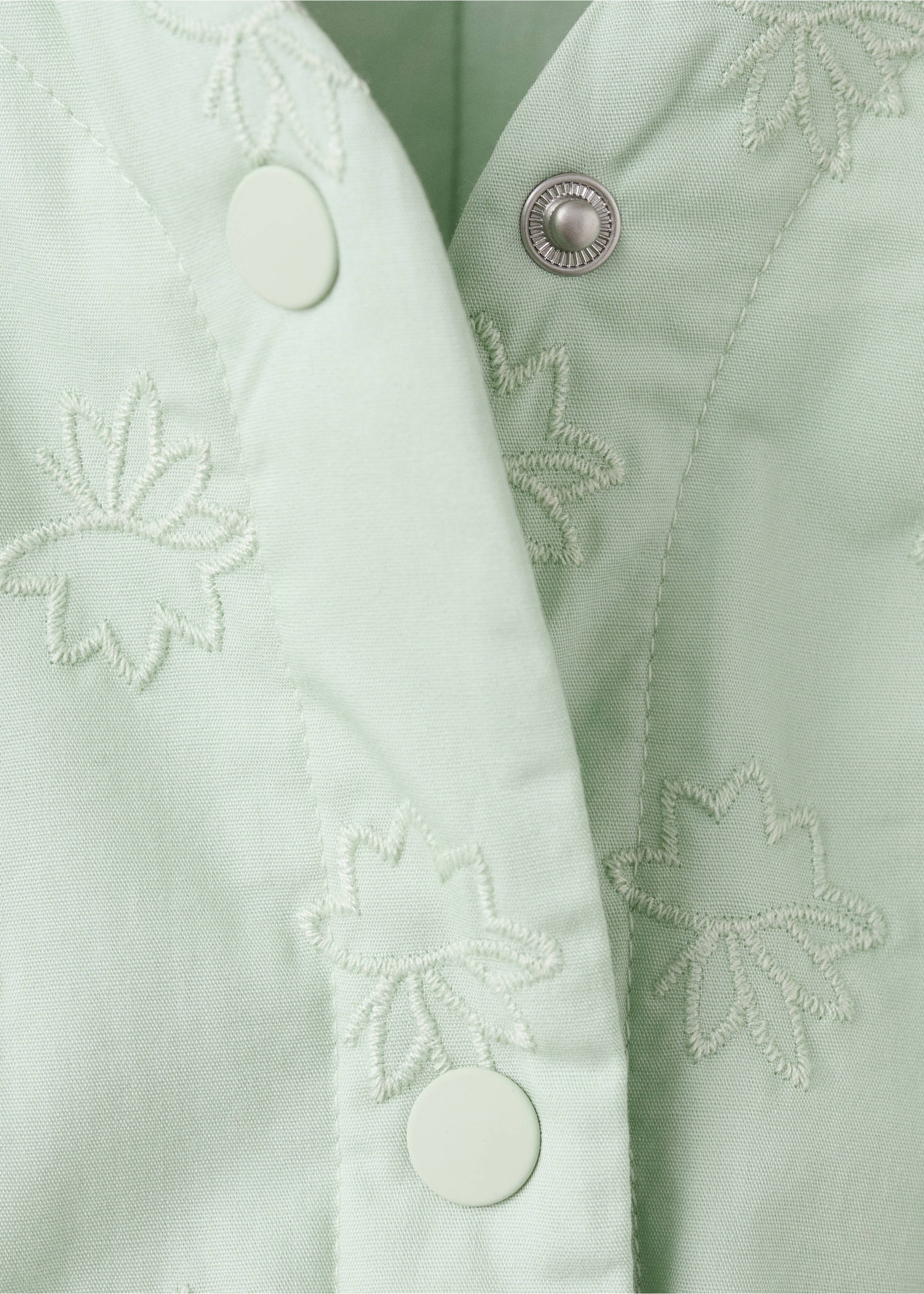 Chaqueta acolchada detalles bordados - Detalle del artículo 8, Verde pastel. Ref: 27096352-00.