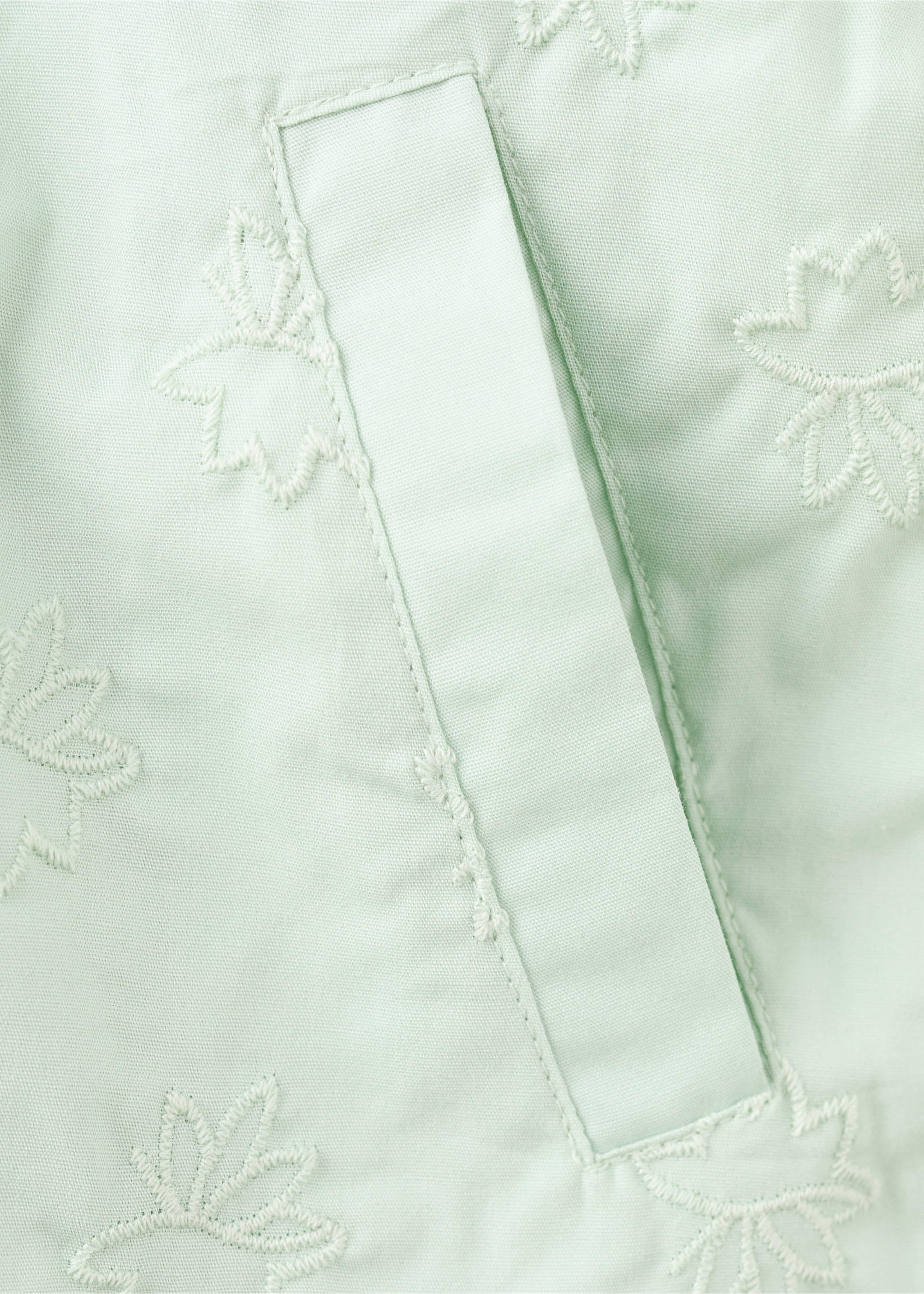 Chaqueta acolchada detalles bordados - Detalle del artículo 0, Verde pastel. Ref: 27096352-00.