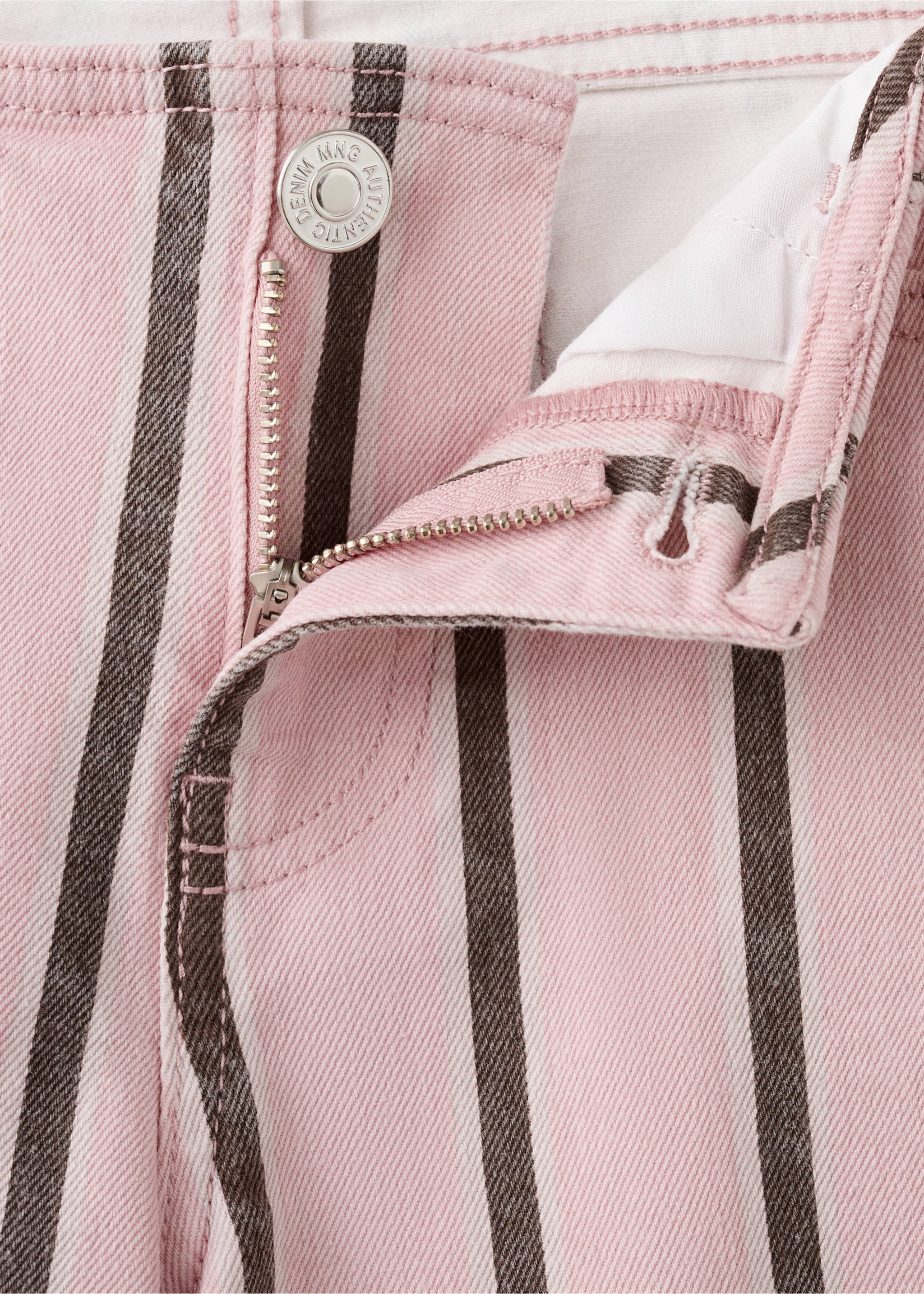 Low-rise striped print jeans - Details of the article 8, Pastel Pink. Ref: 27096725-00.