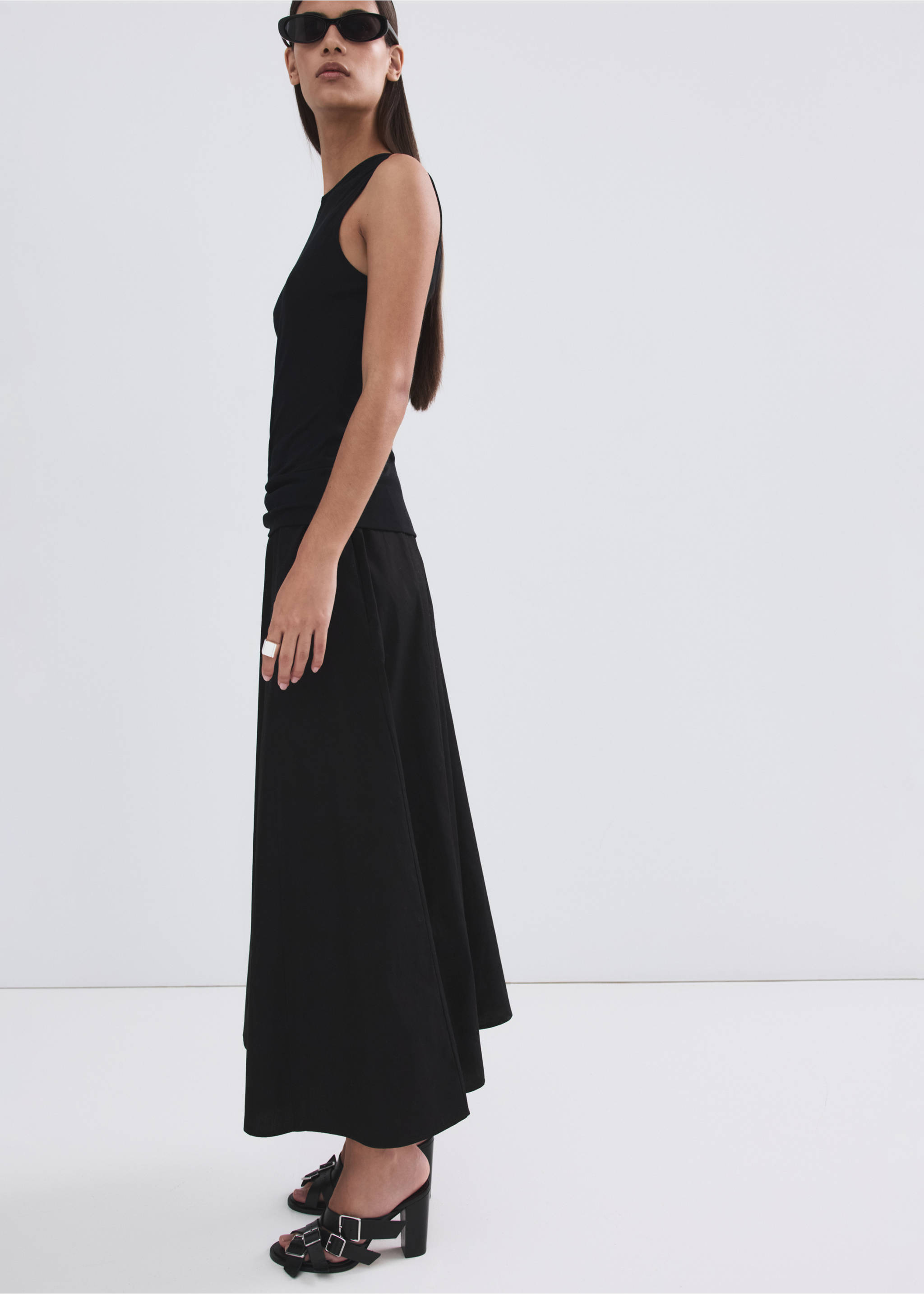 Faldilla cotó evasé - Detall de l'article 1, Negre. Ref: 27096727-00.