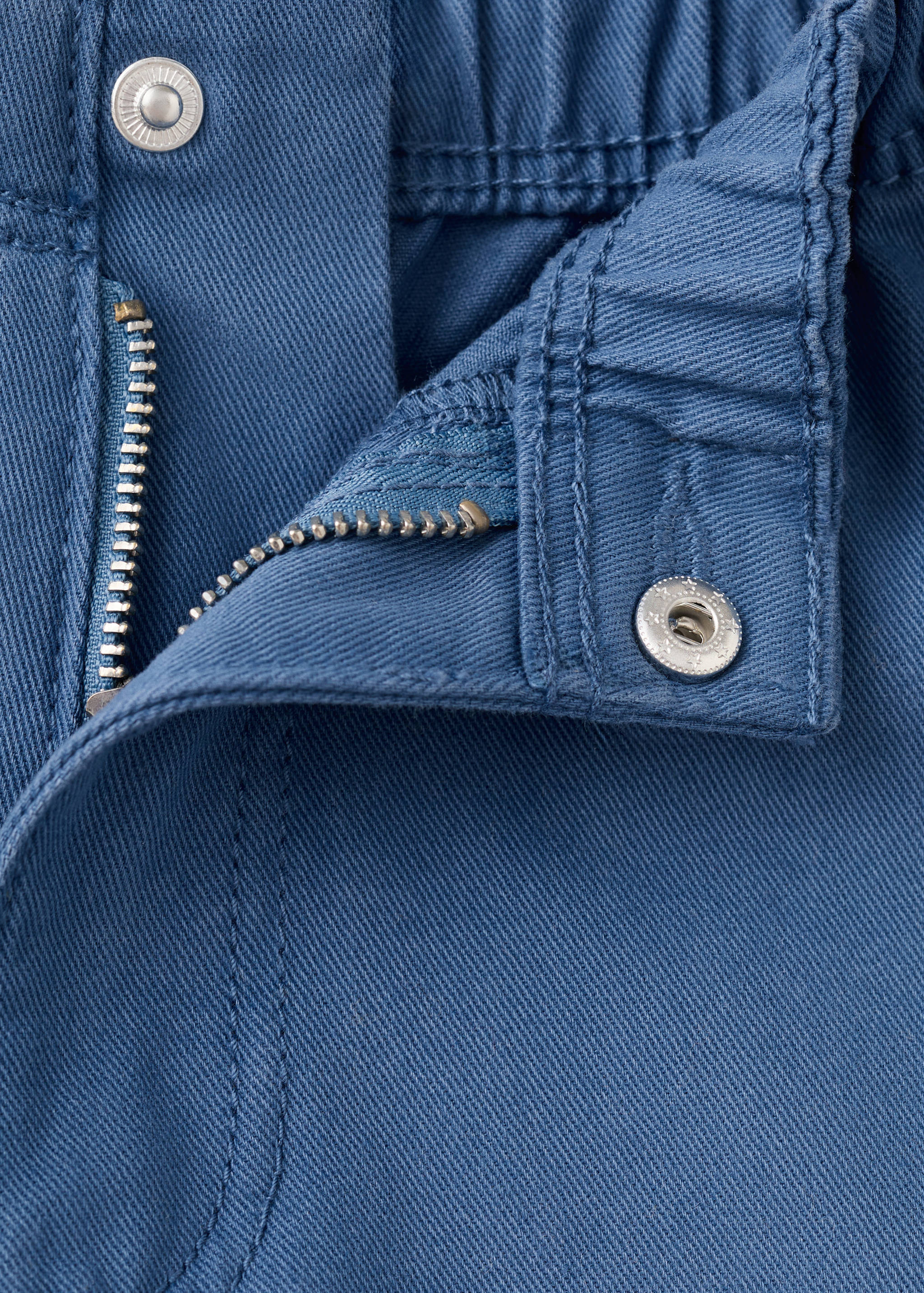 Cargo Bermuda shorts - Details of the article 8