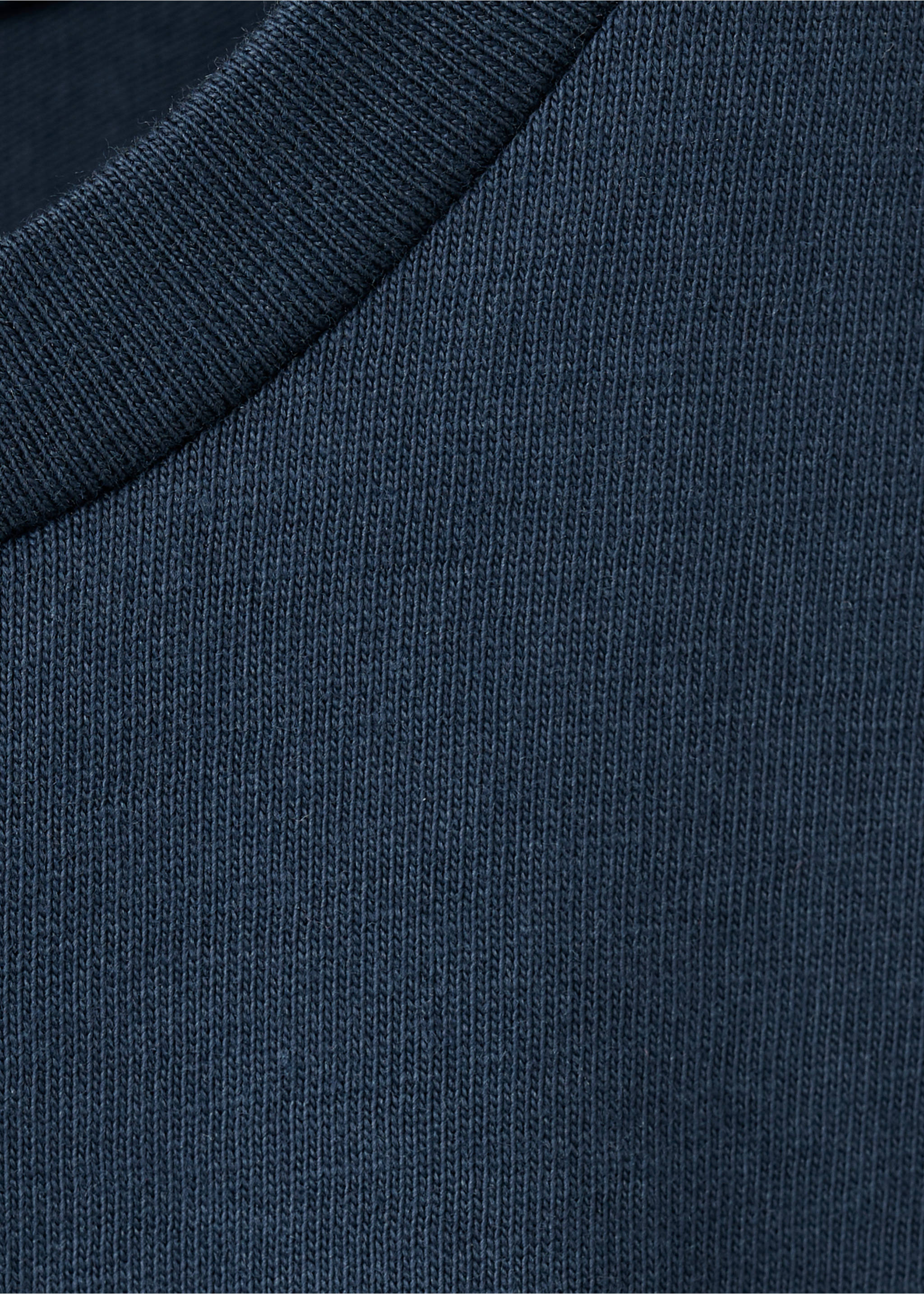 Off-the-shoulder cotton T-shirt - Details of the article 8, Navy. Ref: 27096734-00.