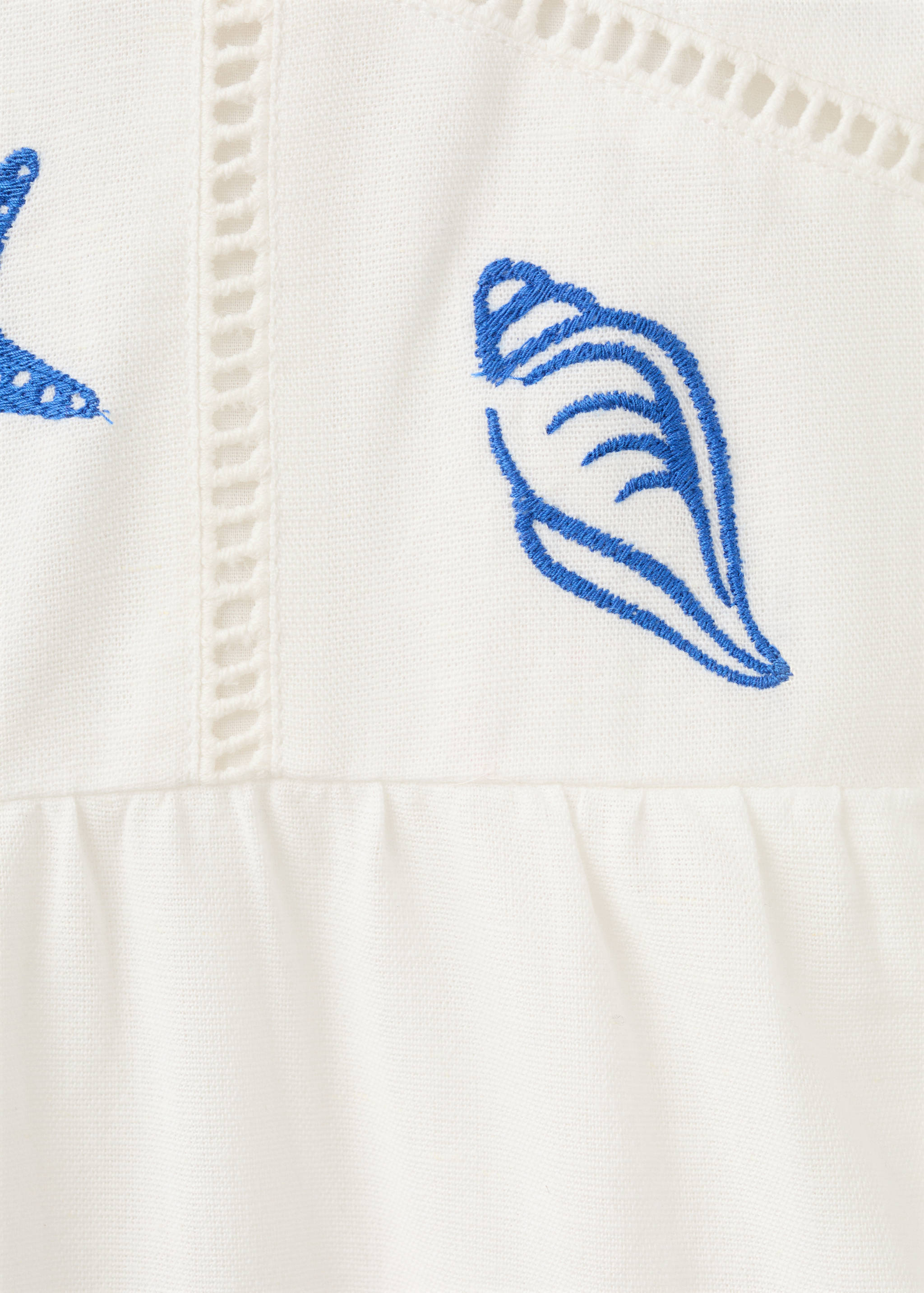 Long jumpsuit with embroidered details - Details of the article 0