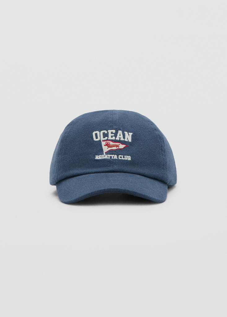 Gorra dibujo bordado