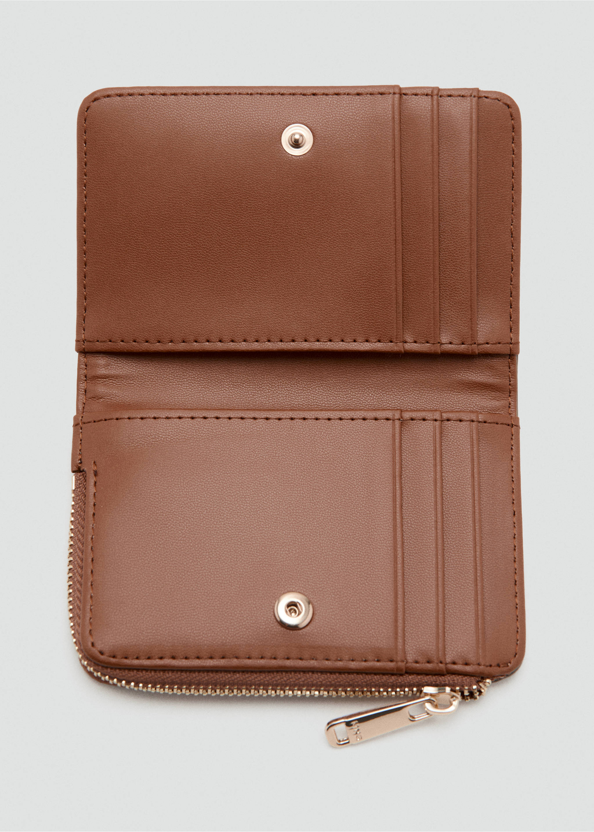 Small textured purse - Details of the article 1, Beige. Ref: 27096746-00.