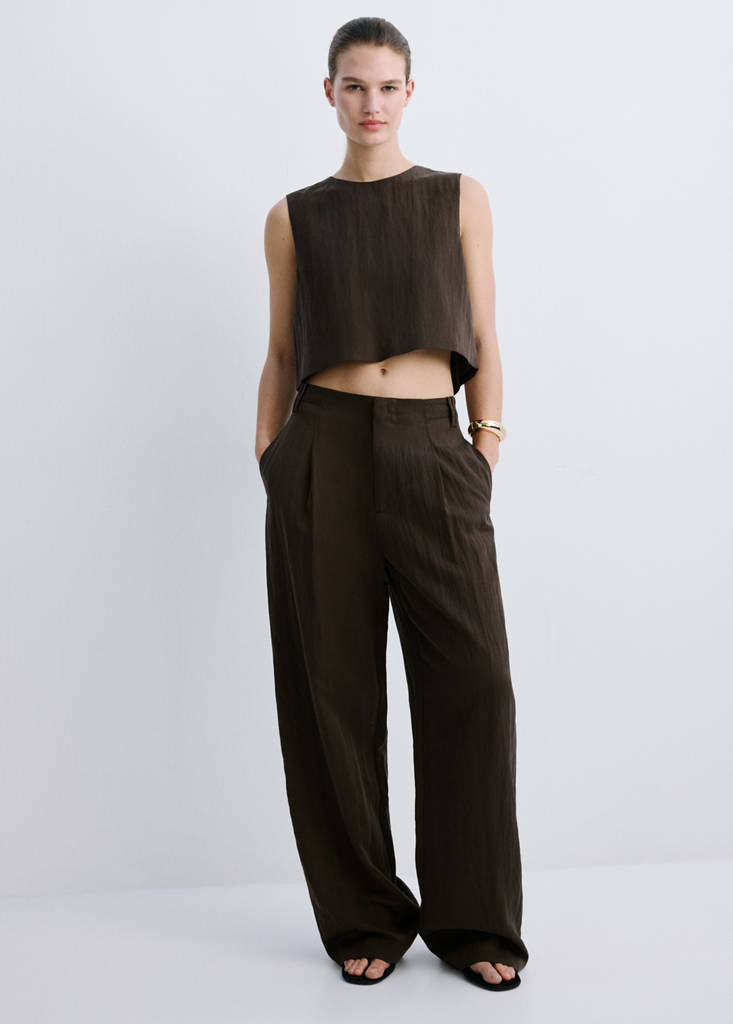 Lyocell top with buttons on the back — Chocolate