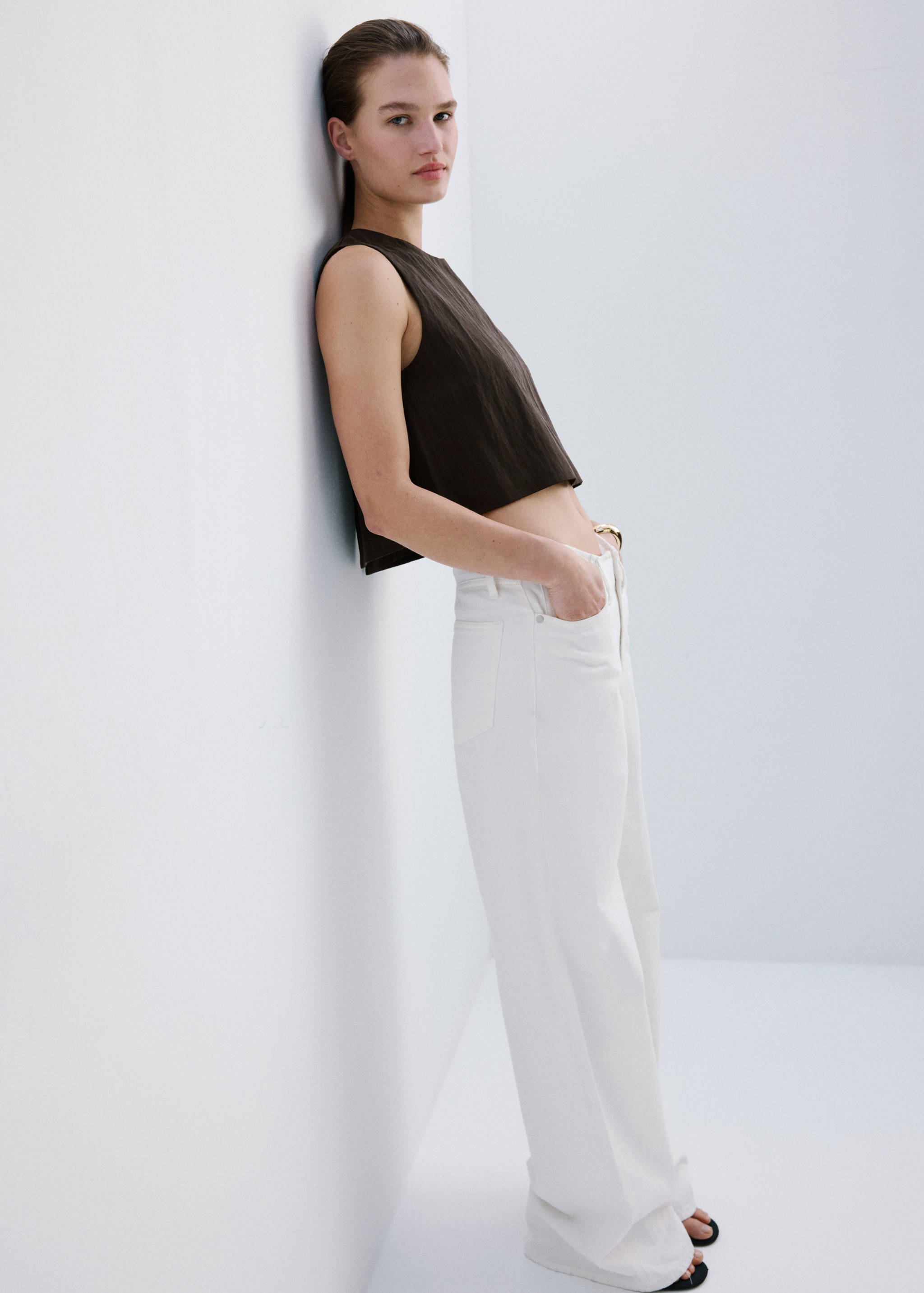 Lyocell top with buttons on the back - Details of the article 1