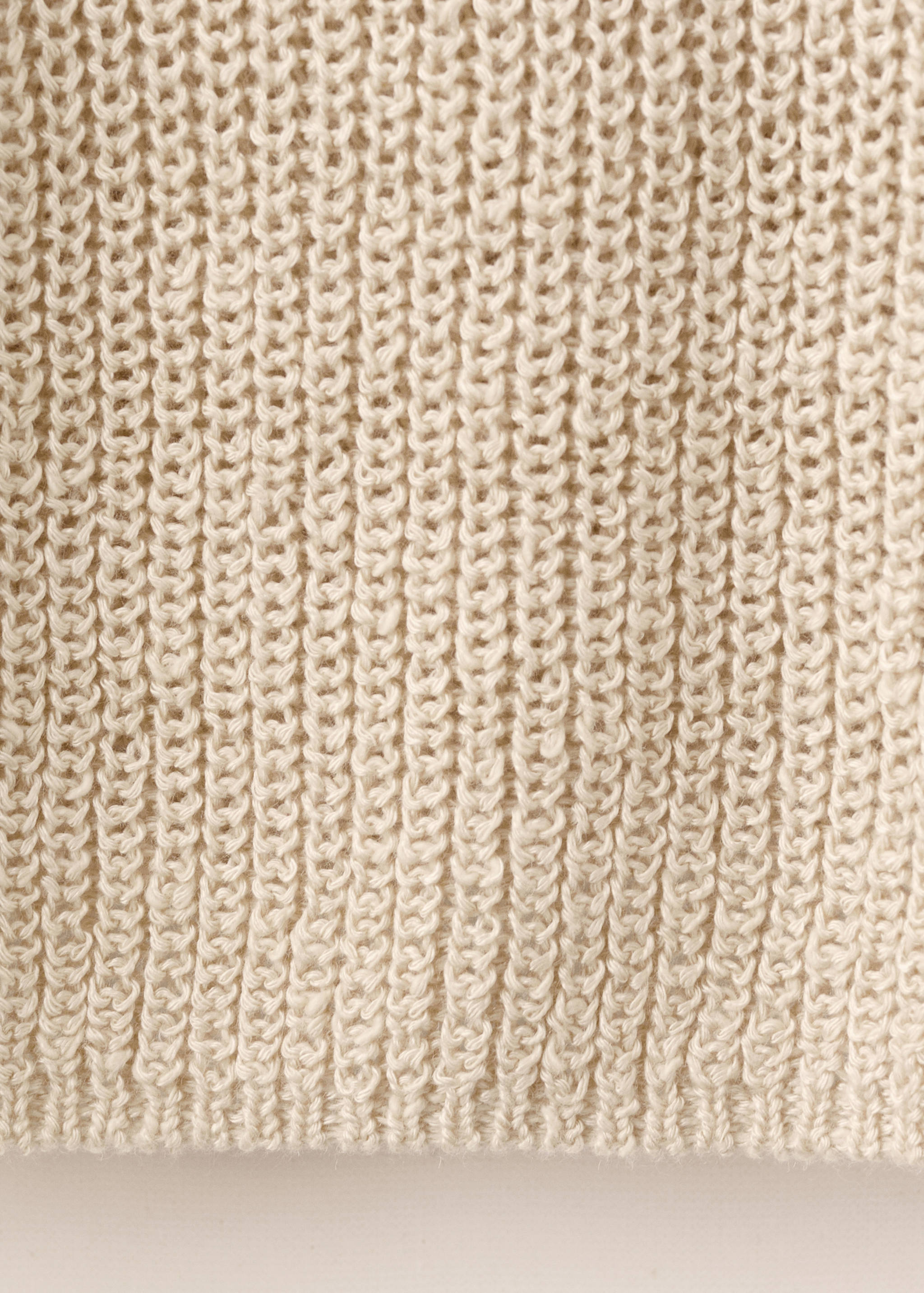 V-neck openwork knitted sweater - Details of the article 0