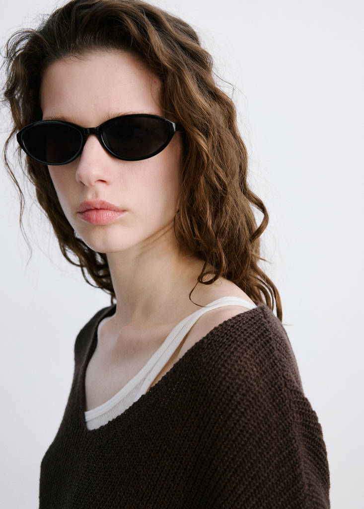V-neck openwork knitted sweater — Chocolate