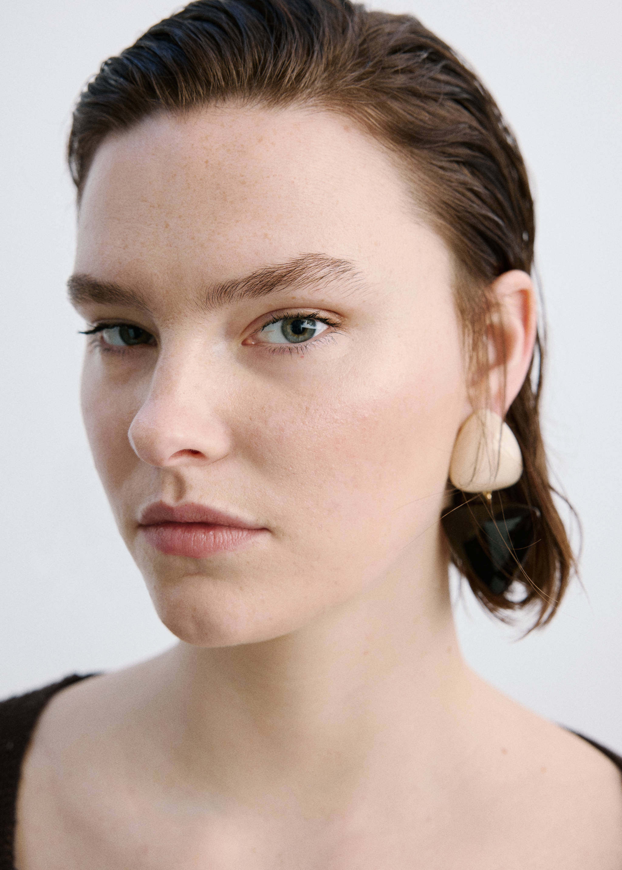 V-neck openwork knitted sweater - Details of the article 4