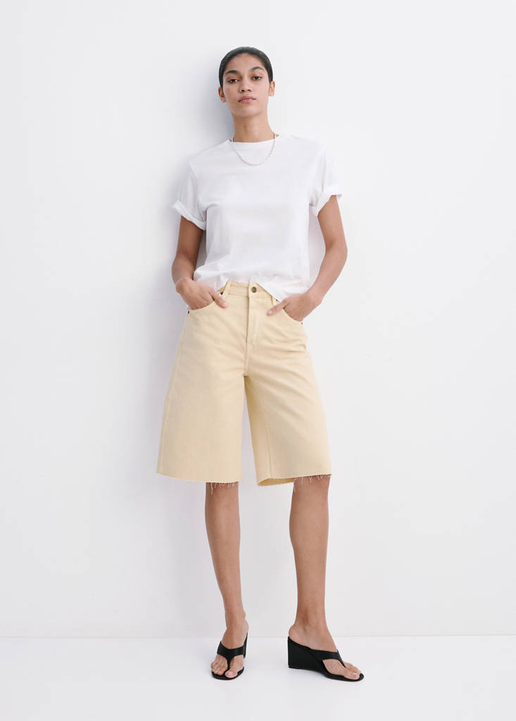Low-rise denim bermuda shorts — Vanilla