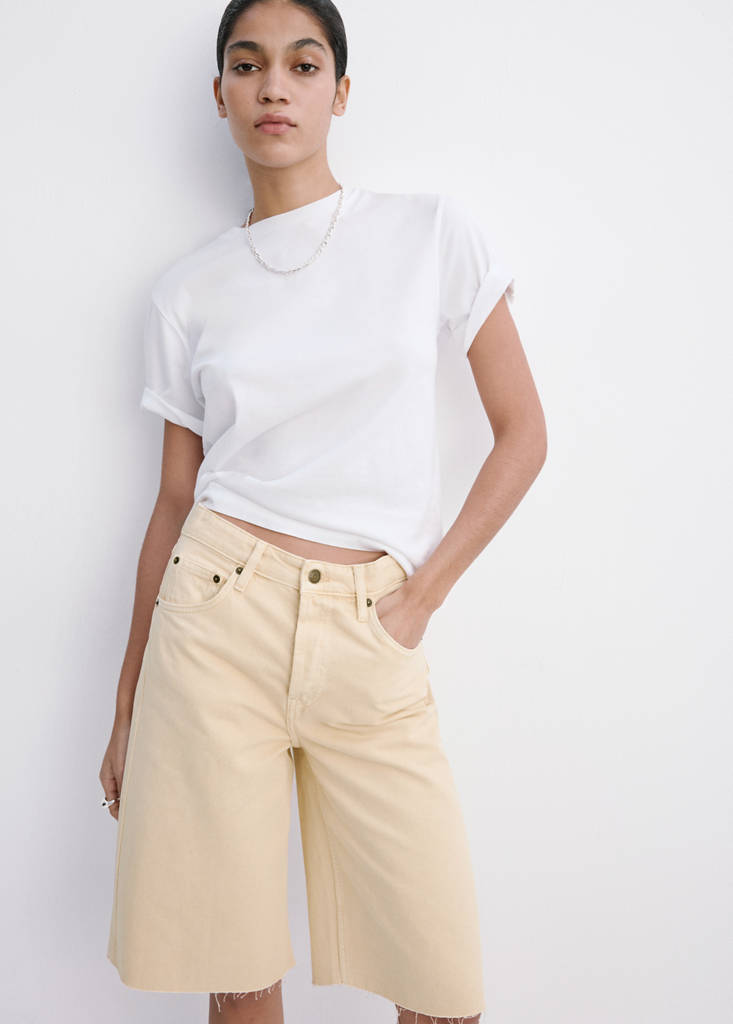 Low-rise denim bermuda shorts — Vanilla