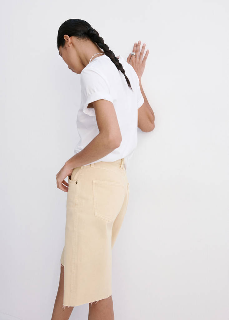 Low-rise denim bermuda shorts — Vanilla