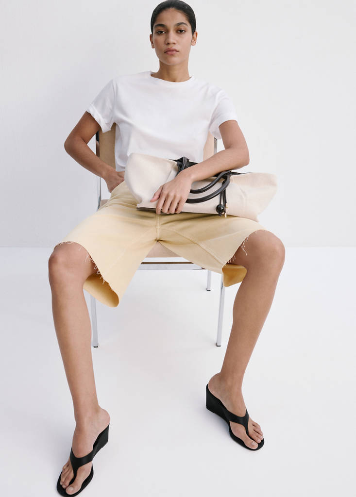 Low-rise denim bermuda shorts — Vanilla