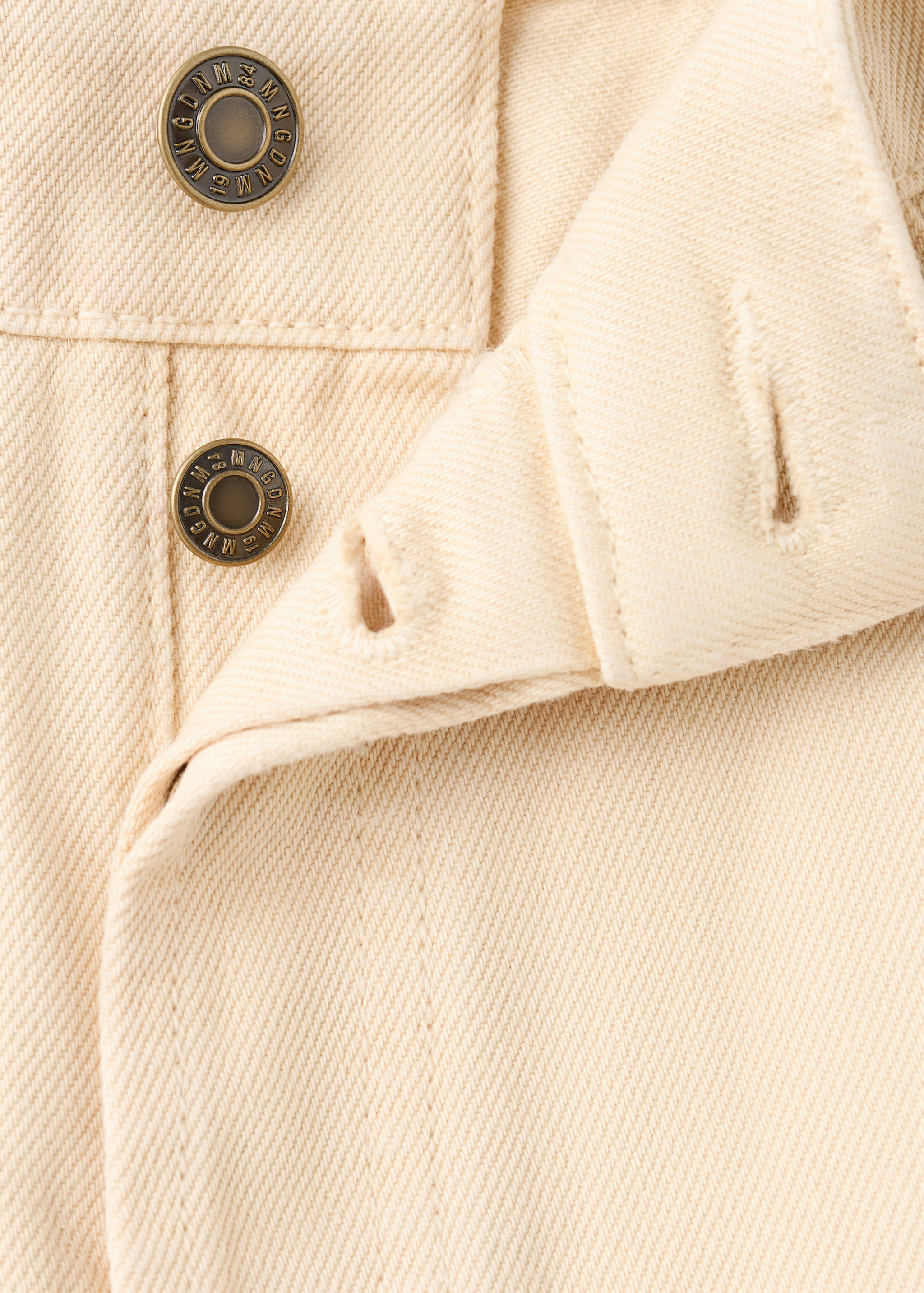 Low-rise denim bermuda shorts - Details of the article 8