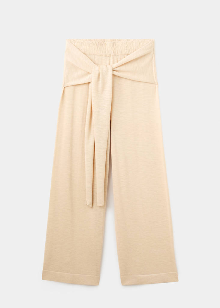 Fine knit trousers with knot detail — Ecru
