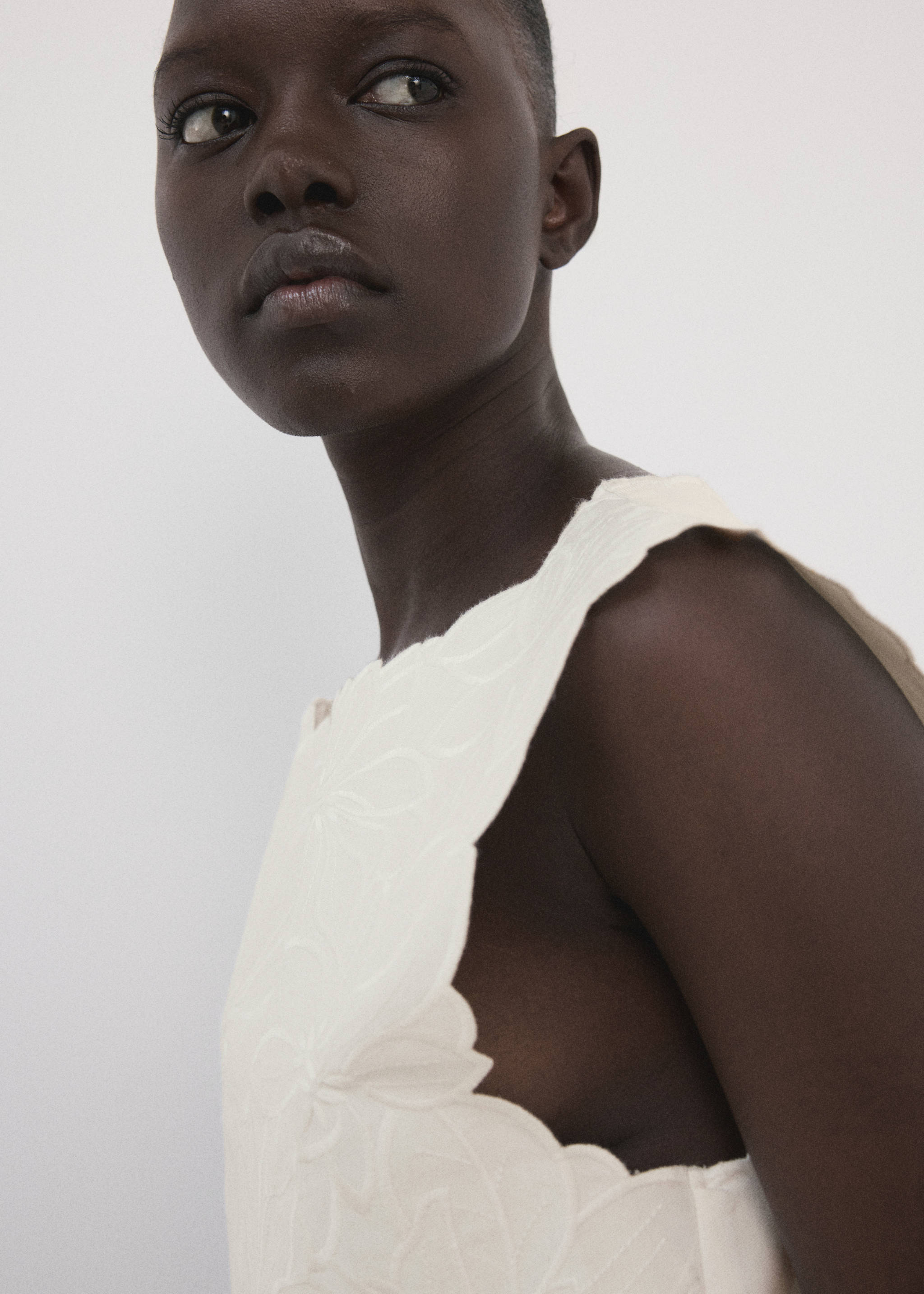 Embroidered flower top - Details of the article 1