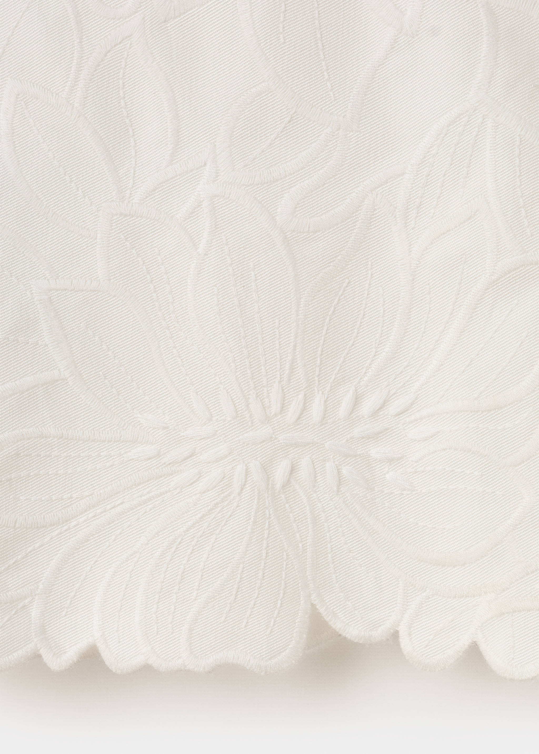 Embroidered flower top - Details of the article 0