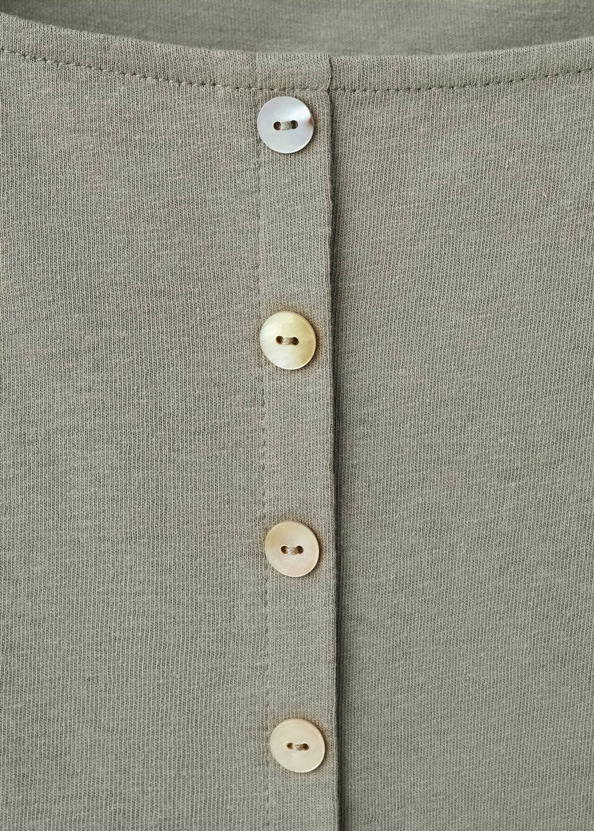 Cotton gilet with buttons - Details of the article 8