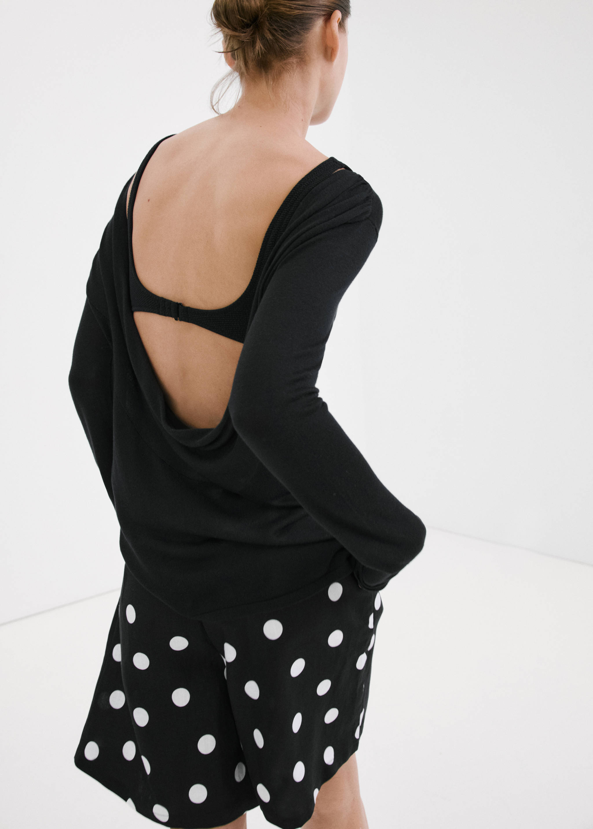 Shorts lyocell lunares - Reverso del artículo