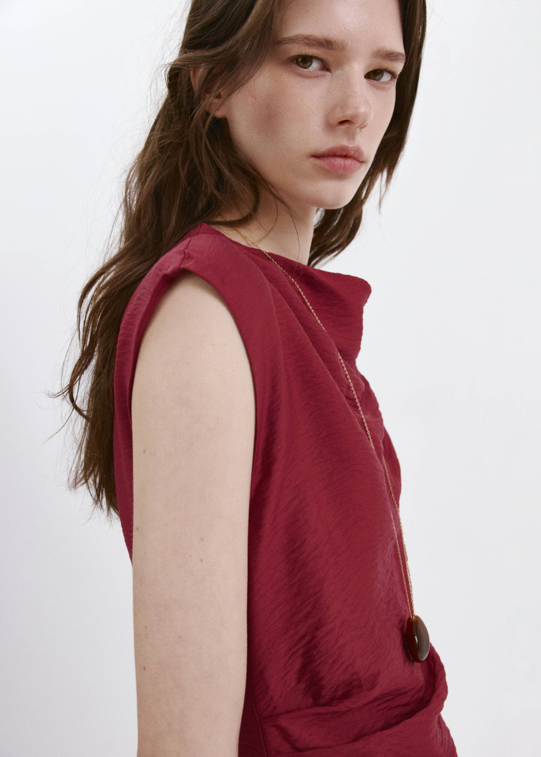 Robe courte asymétrique drapée - Détail de l'article 1