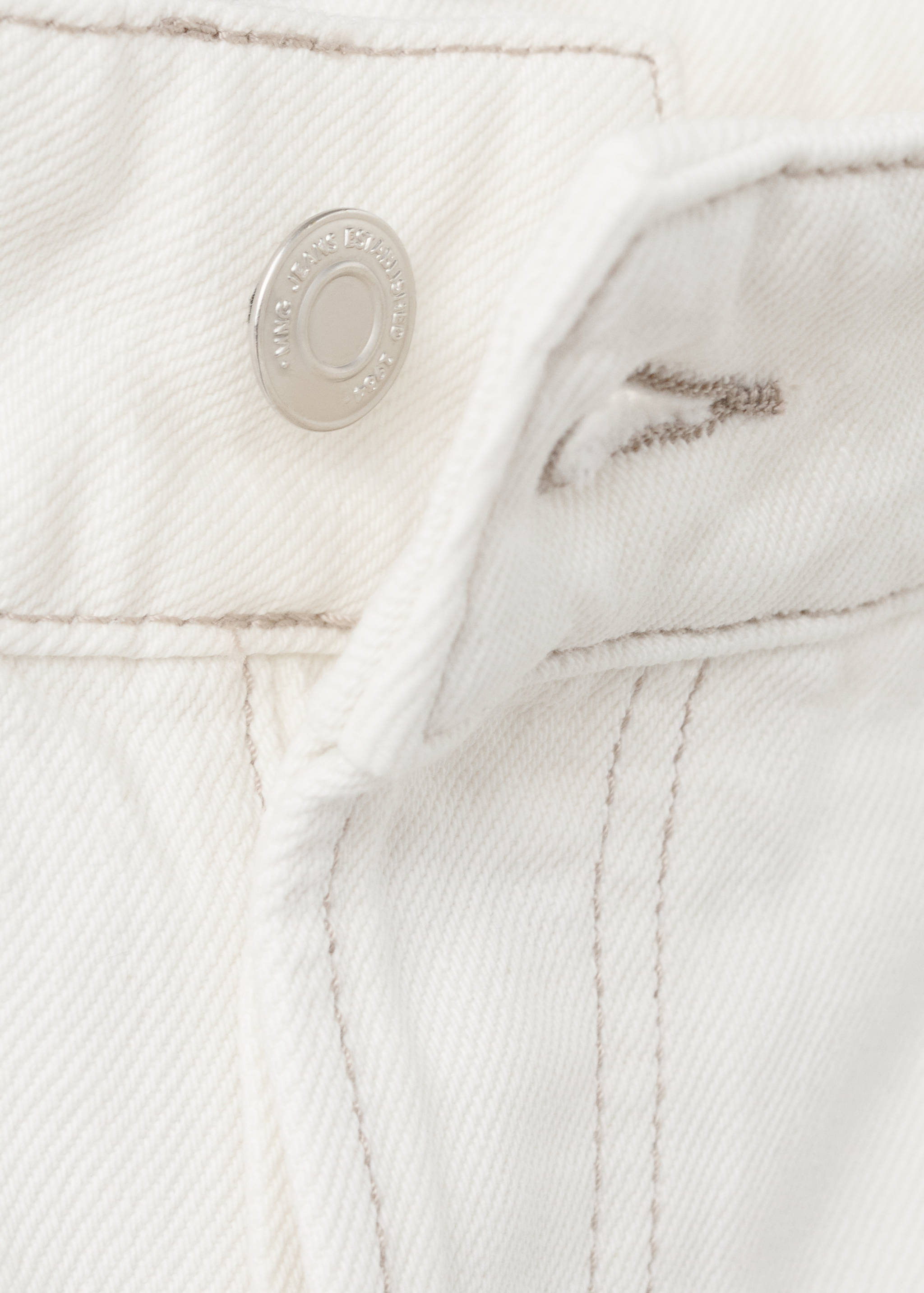 Bermudas rectas tiro medio - Detalle del artículo 8