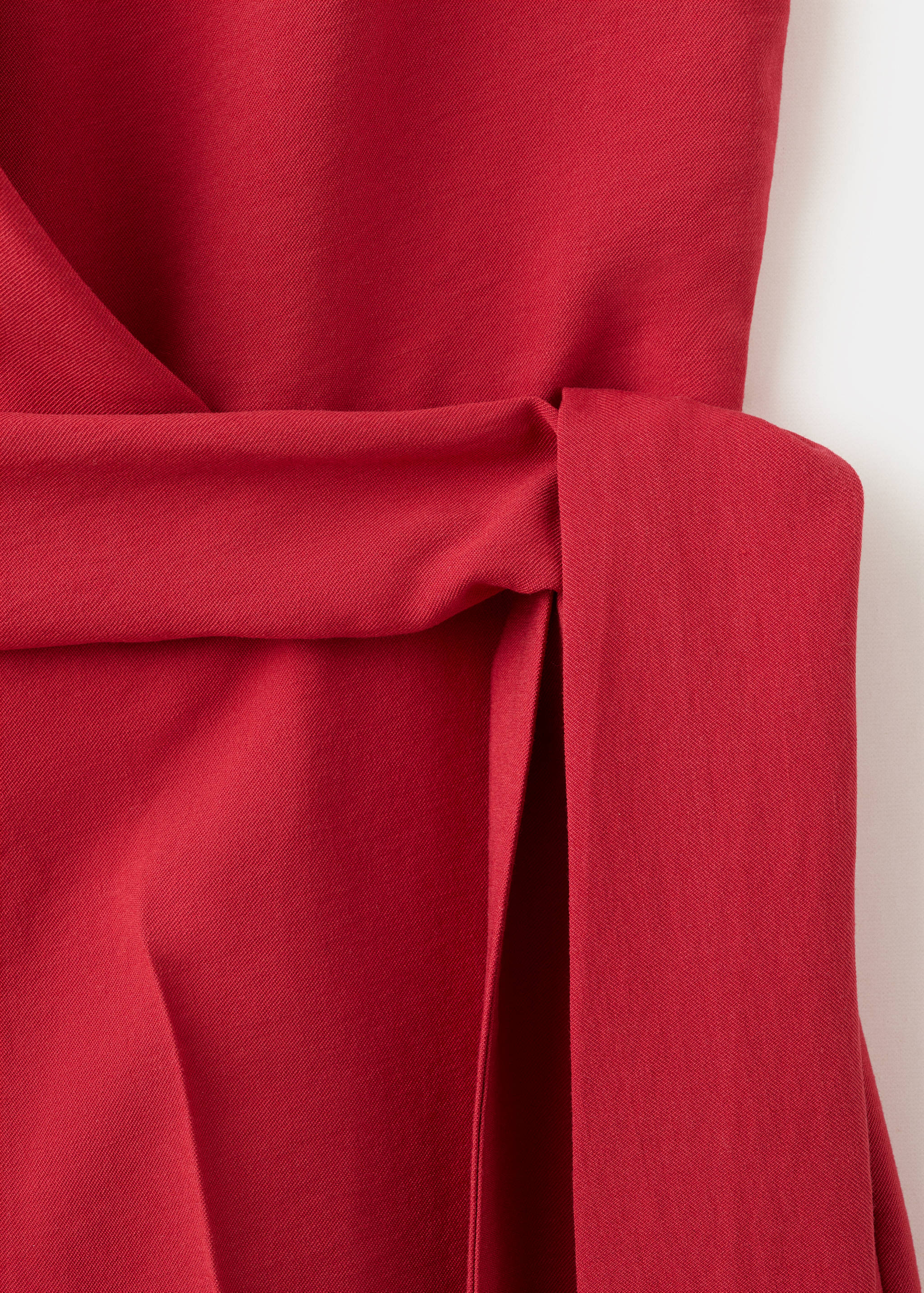 Belt long jumpsuit - Details of the article 0