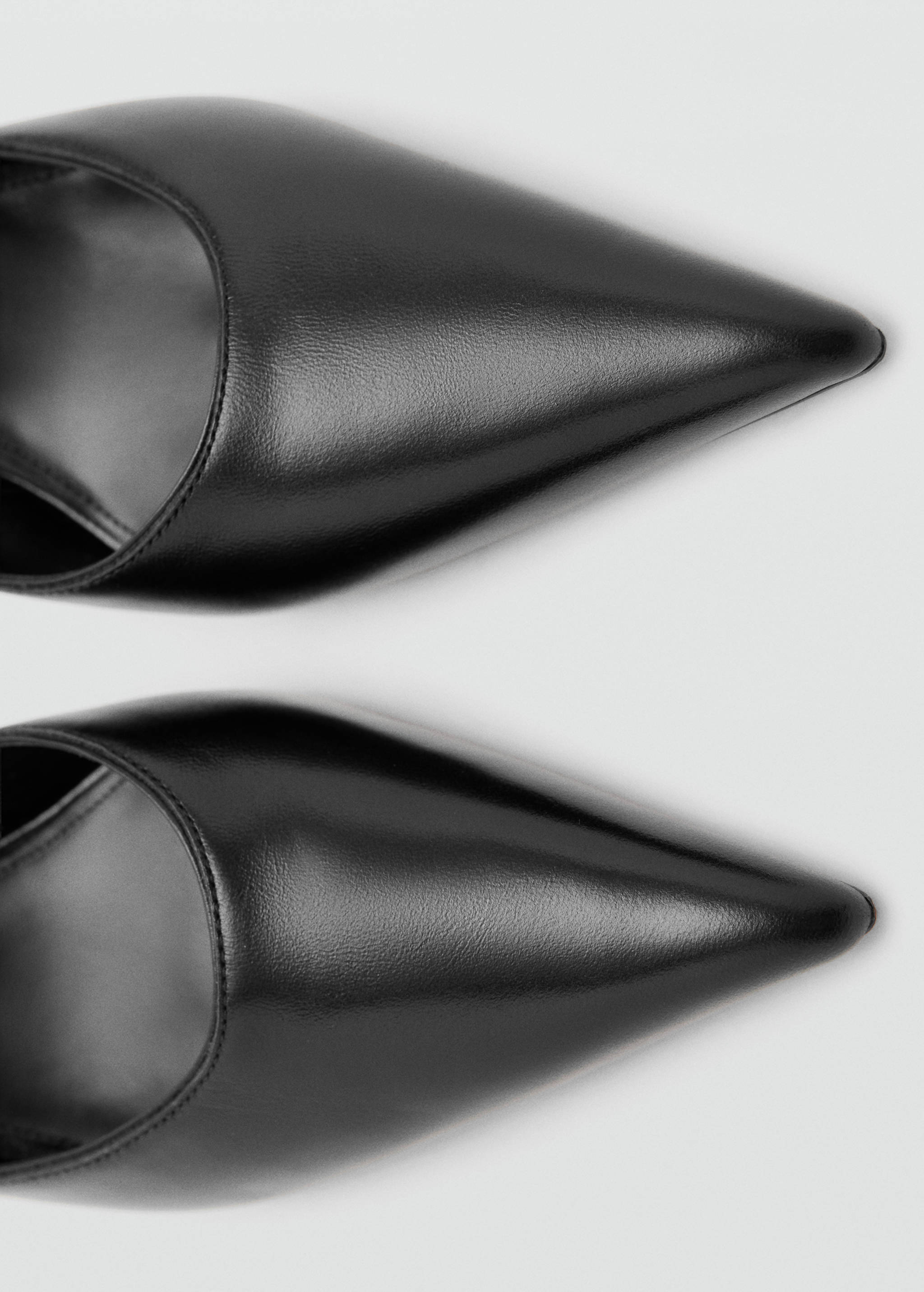 Pointed-toe leather heeled shoes - Details of the article 2