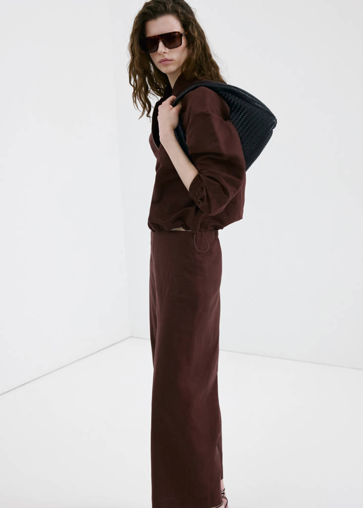 Straight linen-blend trousers — Chocolate