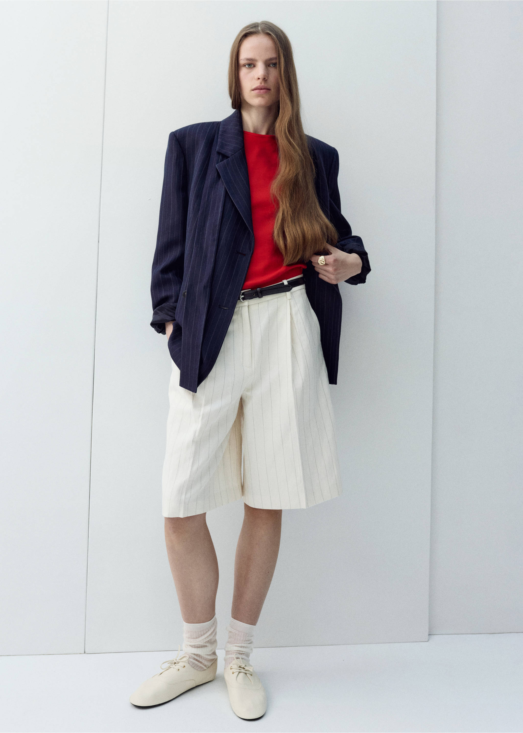 Bermuda droit en lin - Plan général, Écru. Ref: 27097782-01.