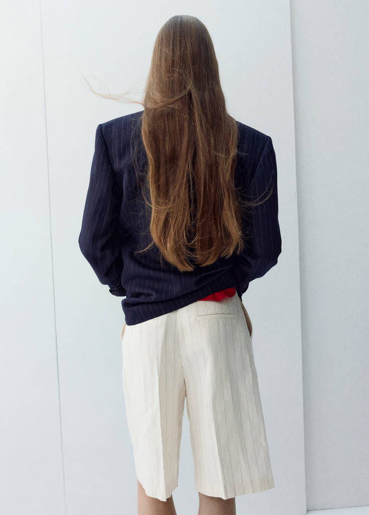 Straight linen Bermuda shorts — Ecru