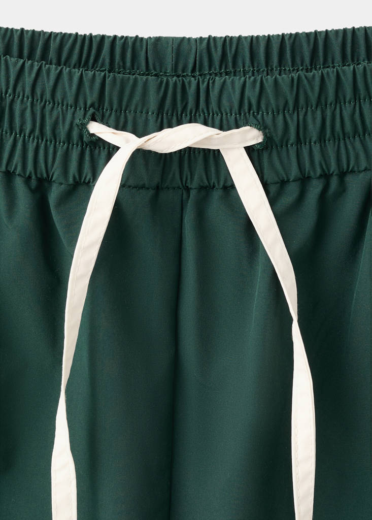 Shorts with contrasting trim — Green
