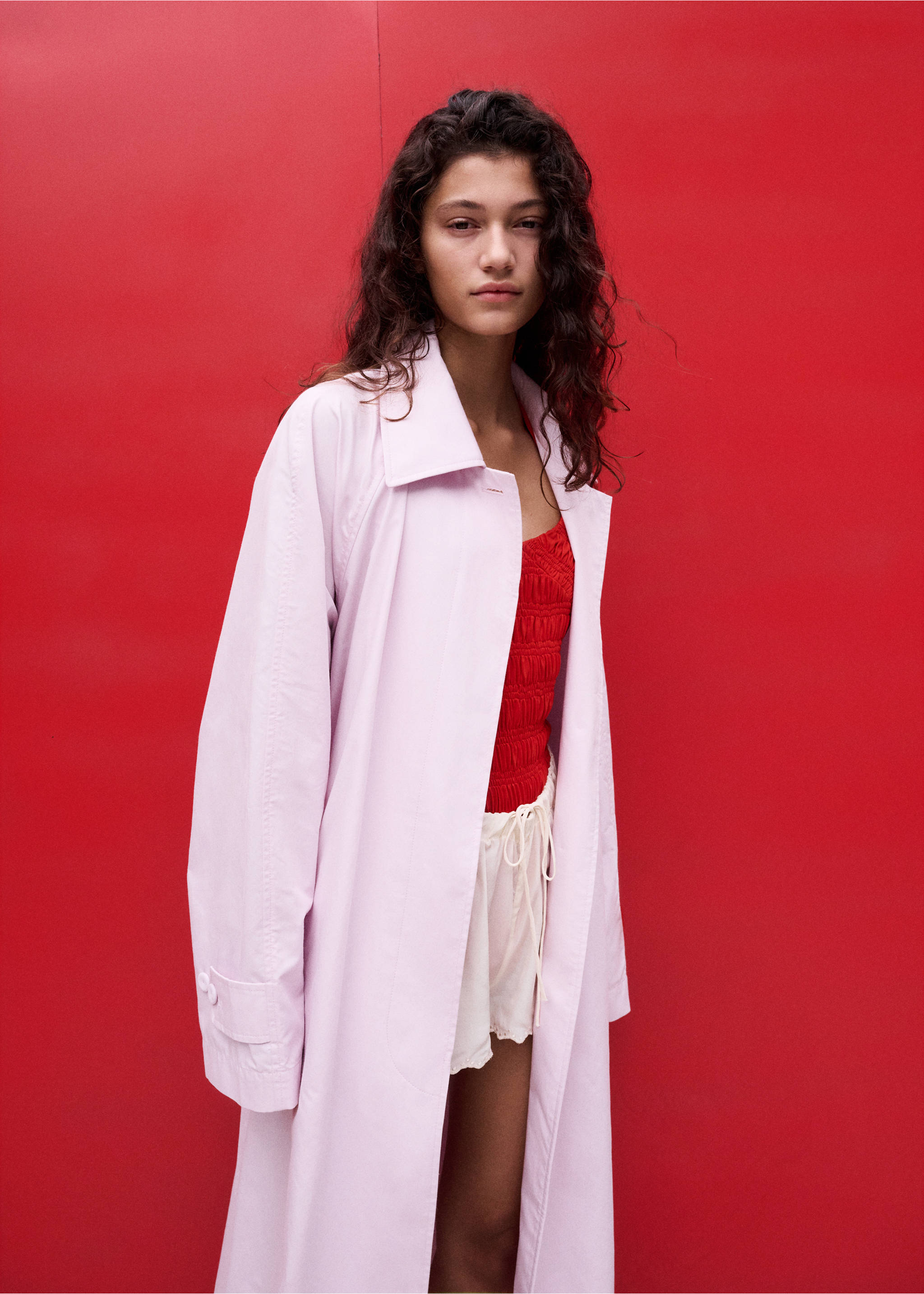 Trench largo cinturón - Detalle del artículo 6, Rosa. Ref: 27097798-00.