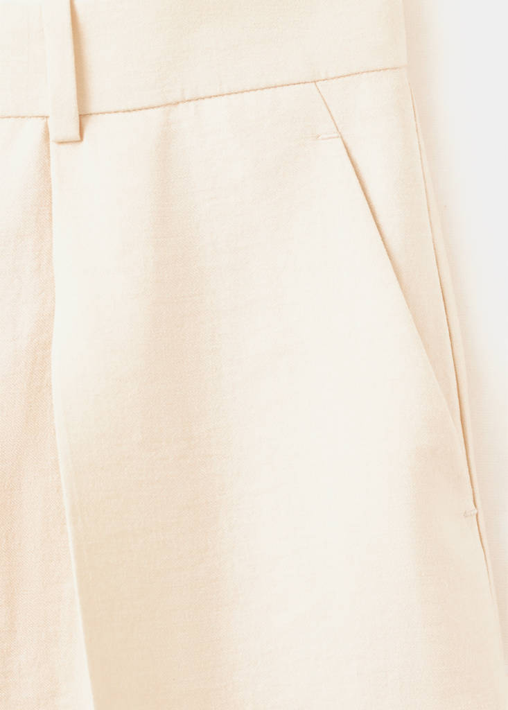 Straight-fit lyocell bermuda shorts — Ecru