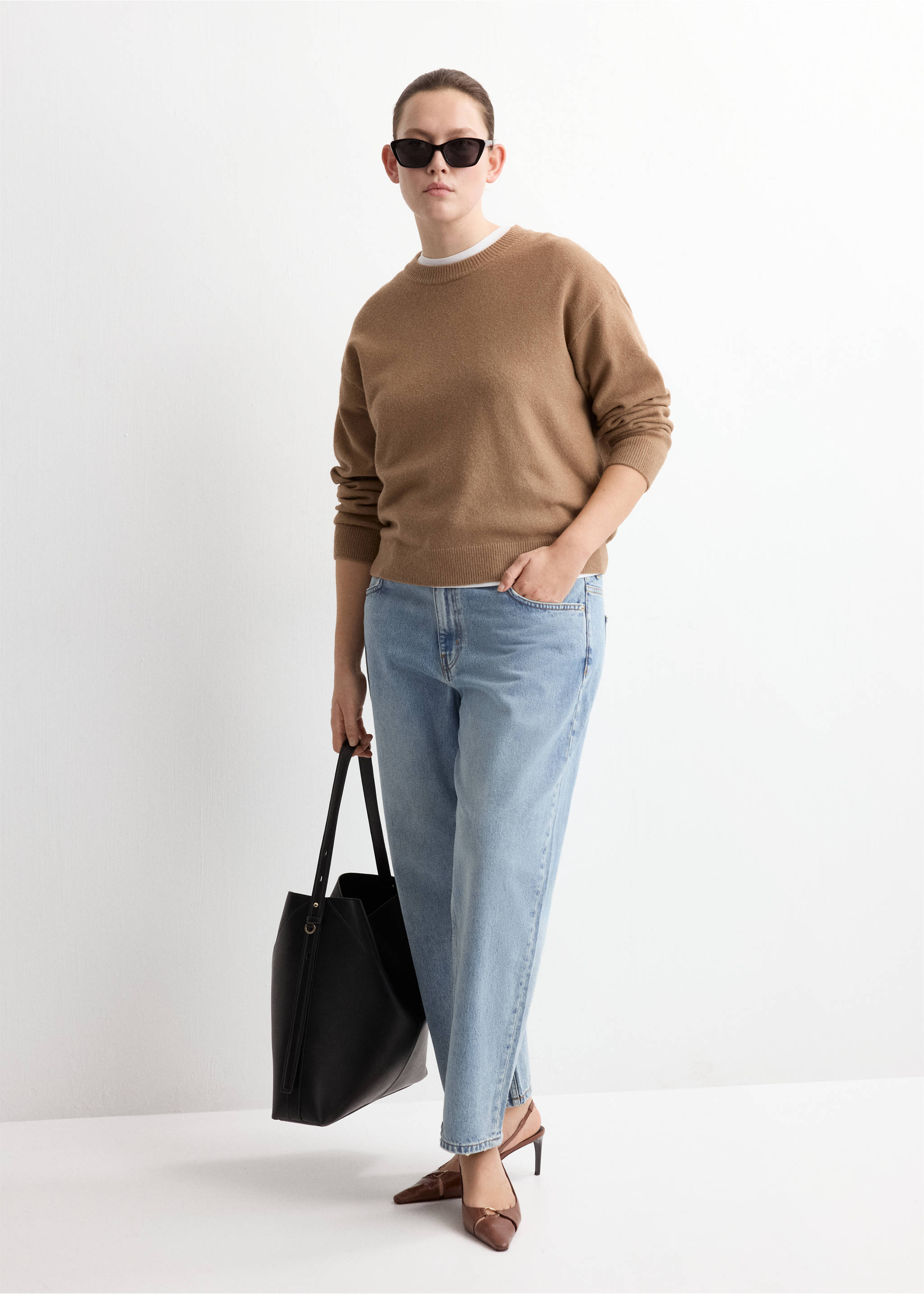 Egyenes farmer középmagas derékkal - A termék adatai 3, Közepes kék. Ref: 27097891-00.