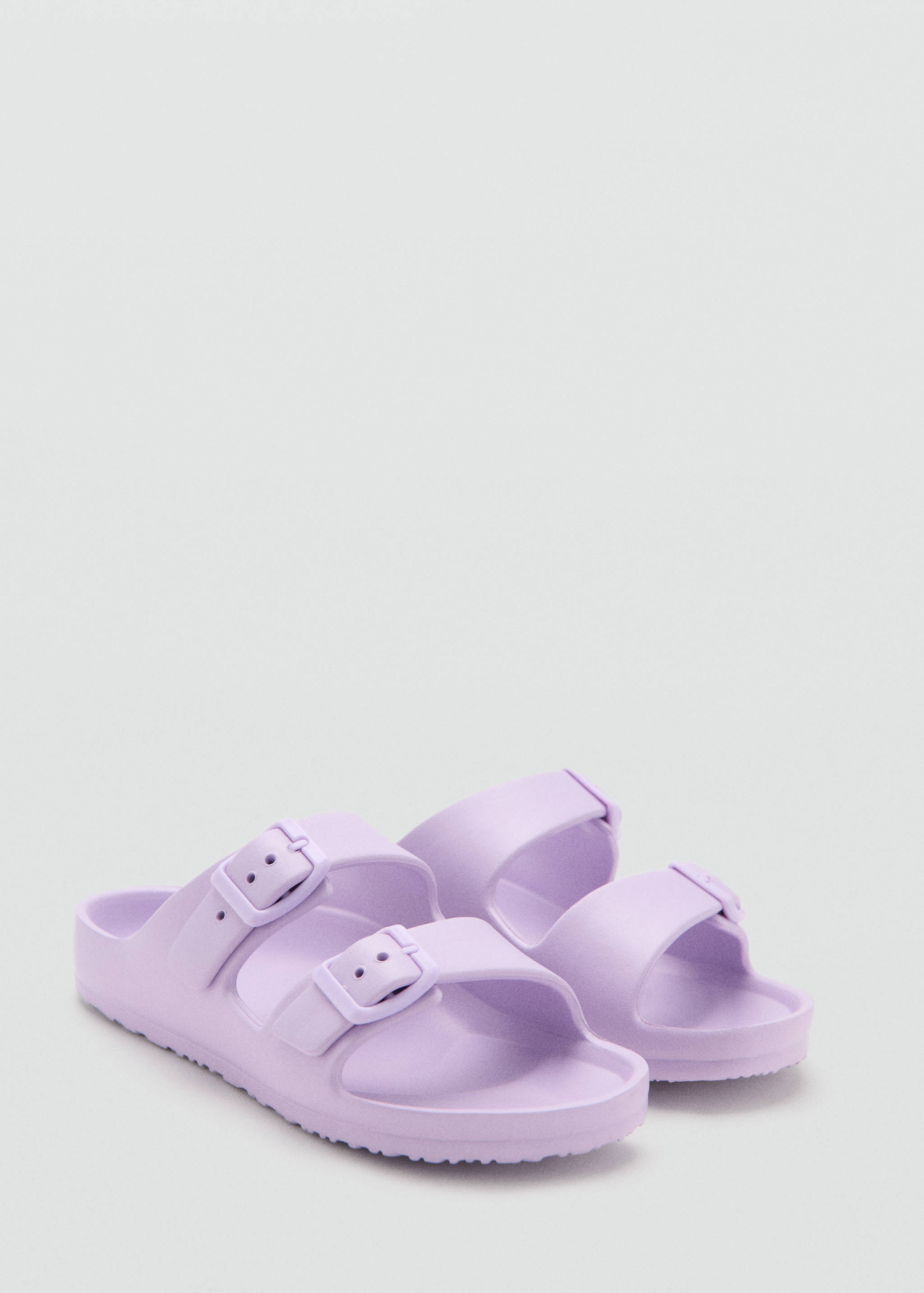 Rubberised buckle sandals - Medium plane