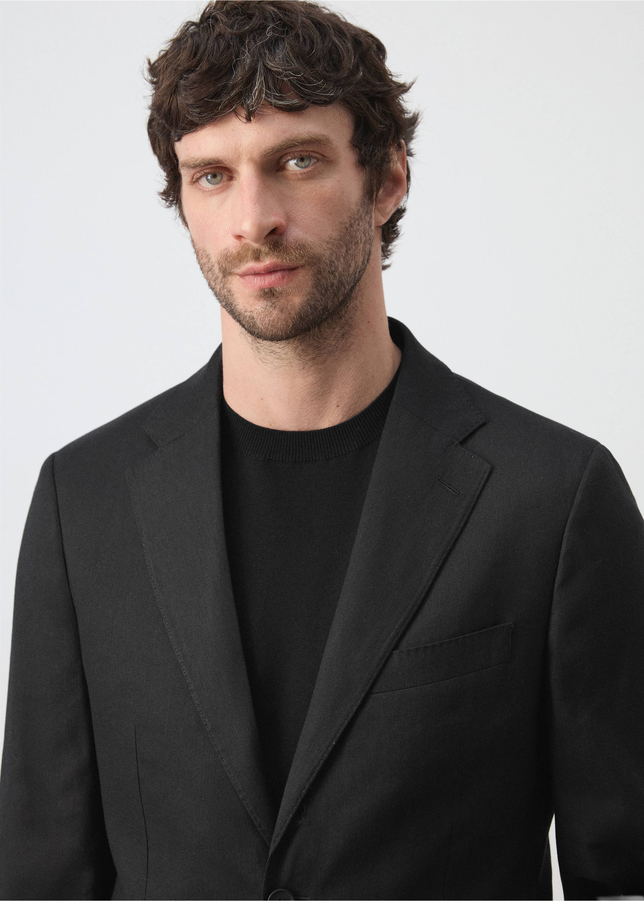 Blazer de costume Amalfi slim fit en mélange de lin - Détail de l'article 1, Noir. Ref: 27097910-01.