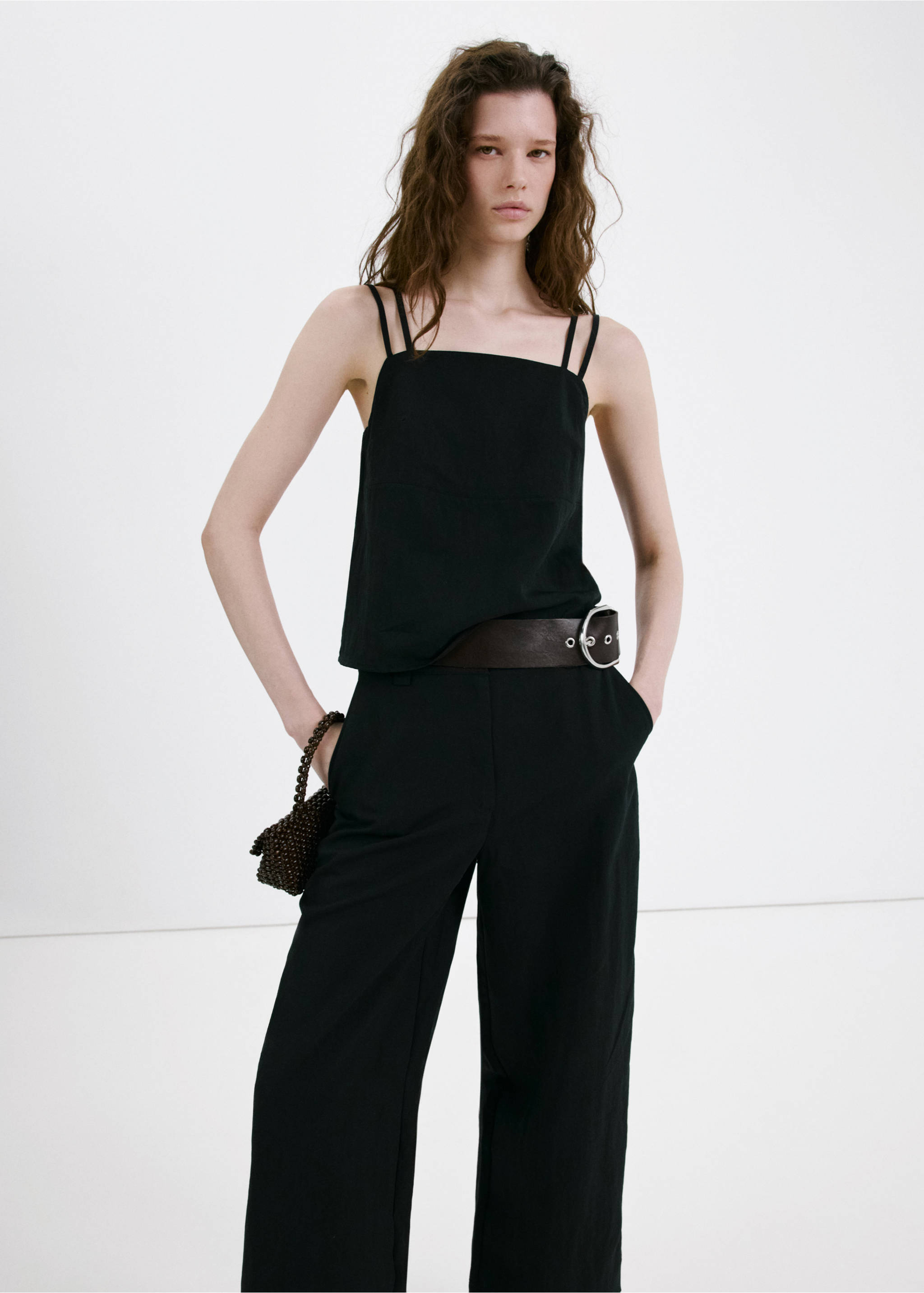 Lyocell trousers with belt - Details of the article 6, Black. Ref: 27097916-00.