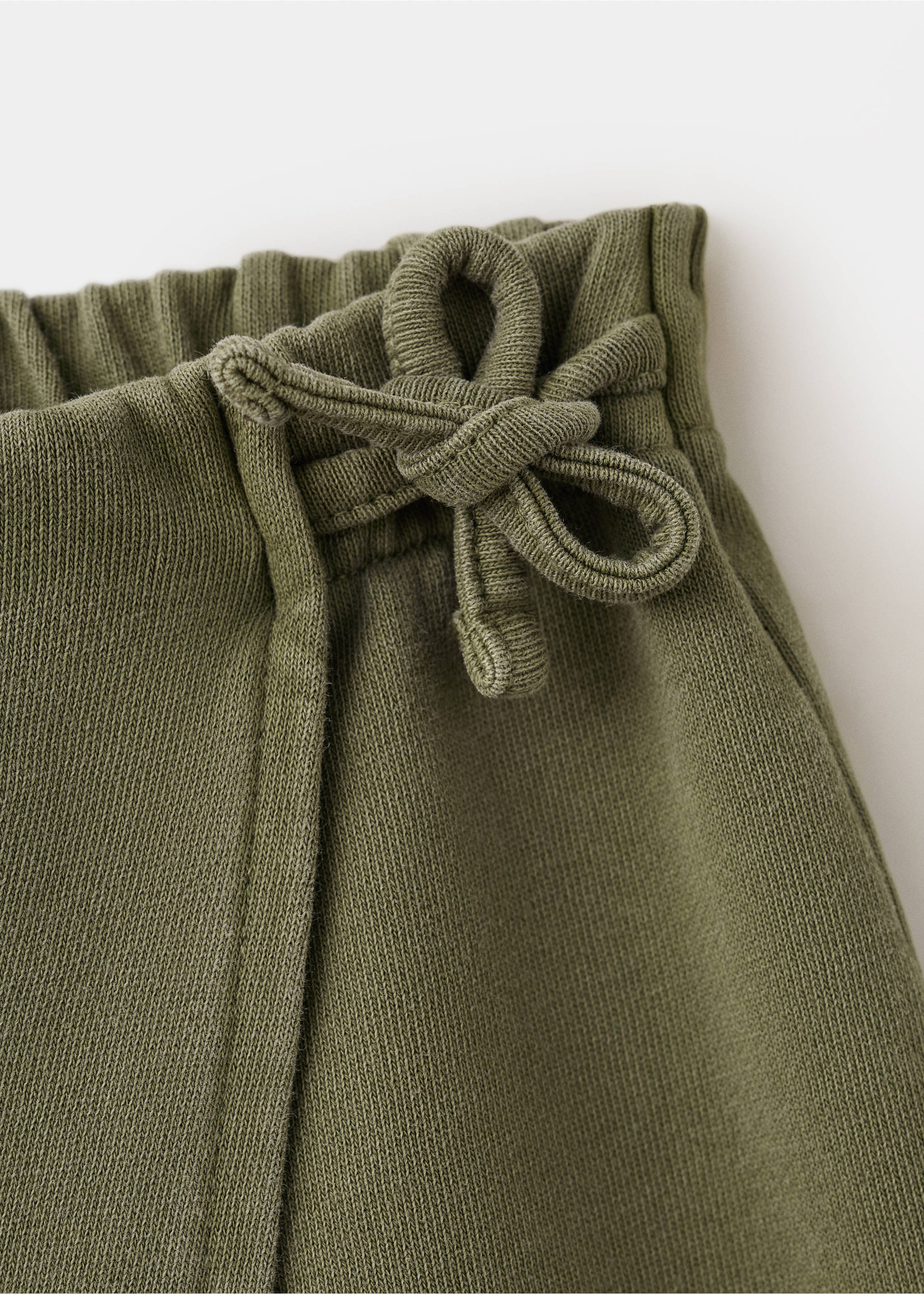 Cotton skort - Details of the article 8, Khaki. Ref: 27097925-00.