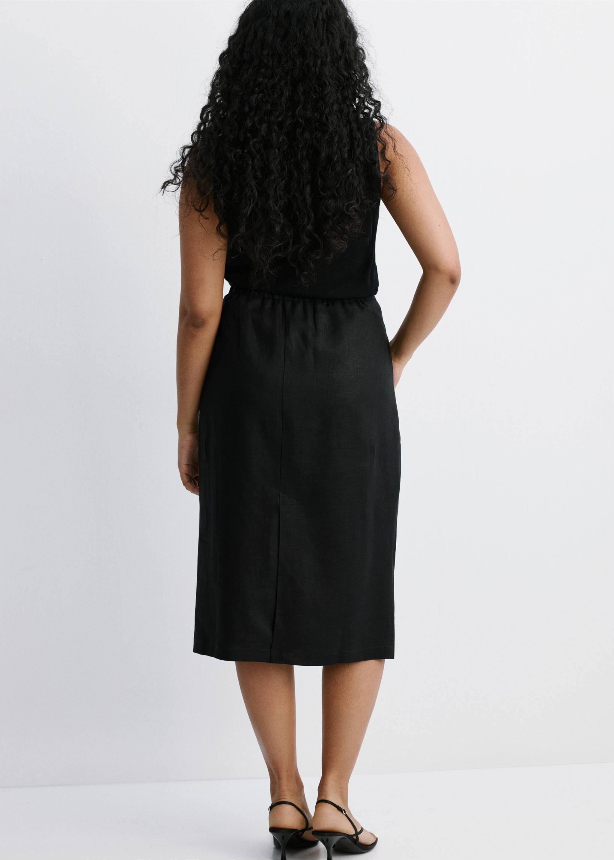 Lenvászon midiszoknya - A termék adatai 4, Fekete. Ref: 27097926-00.