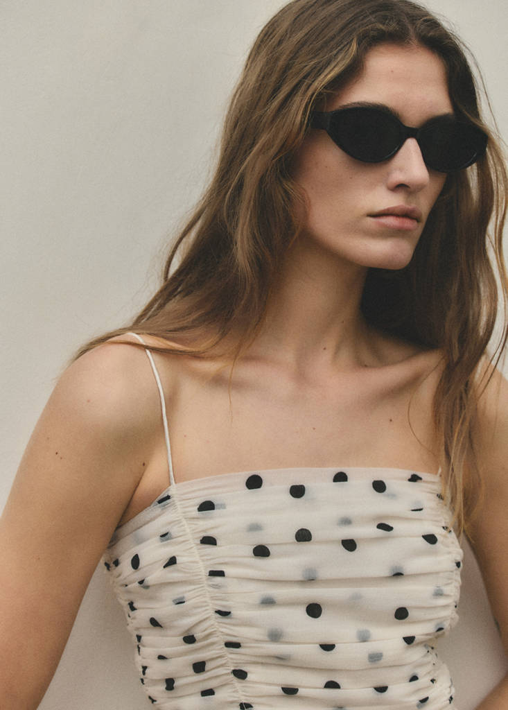 Polka dot ruched top — Ecru