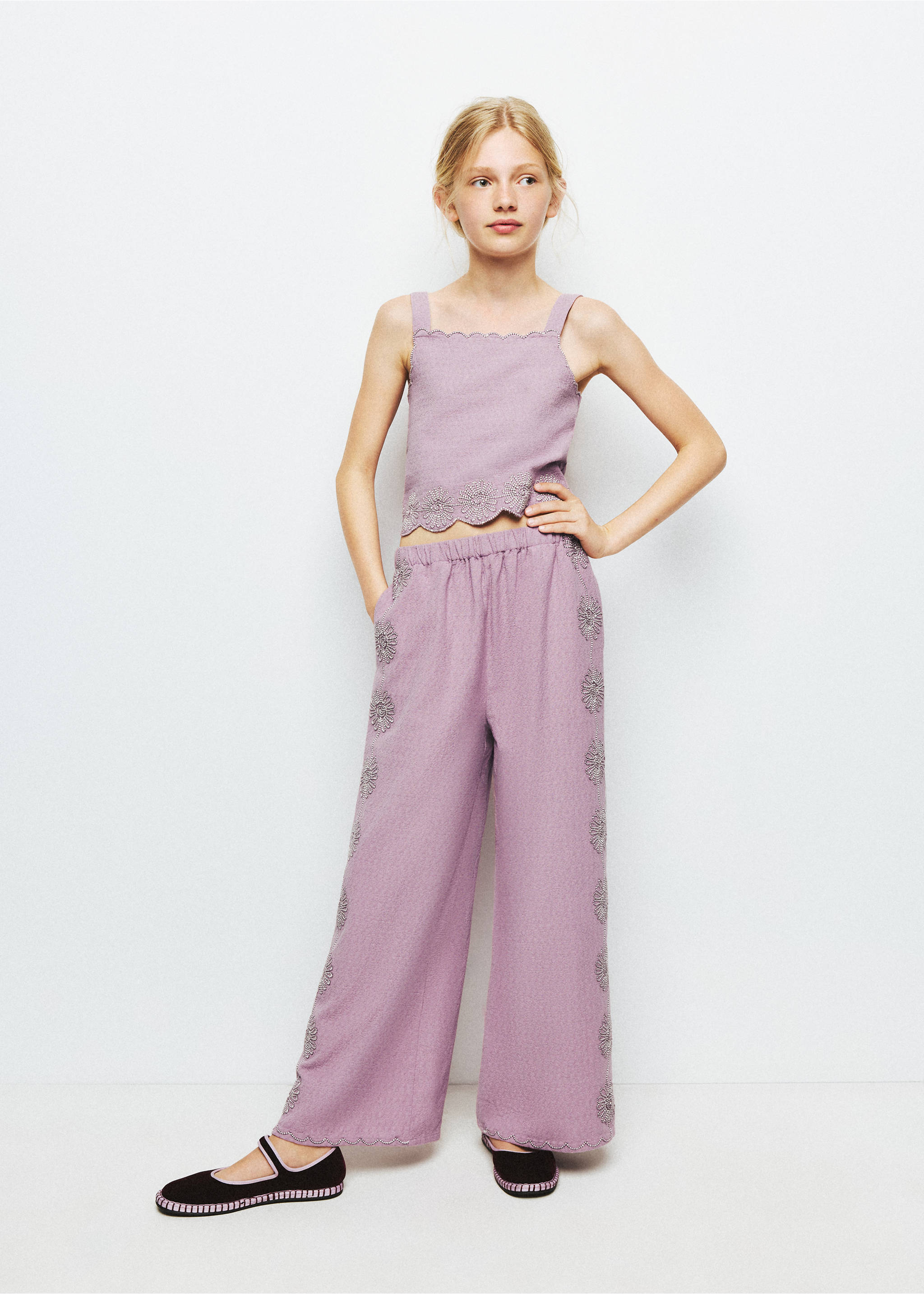 Cotton trousers with embroidered details - General plane, Light/Pastel Purple. Ref: 27097933-00.