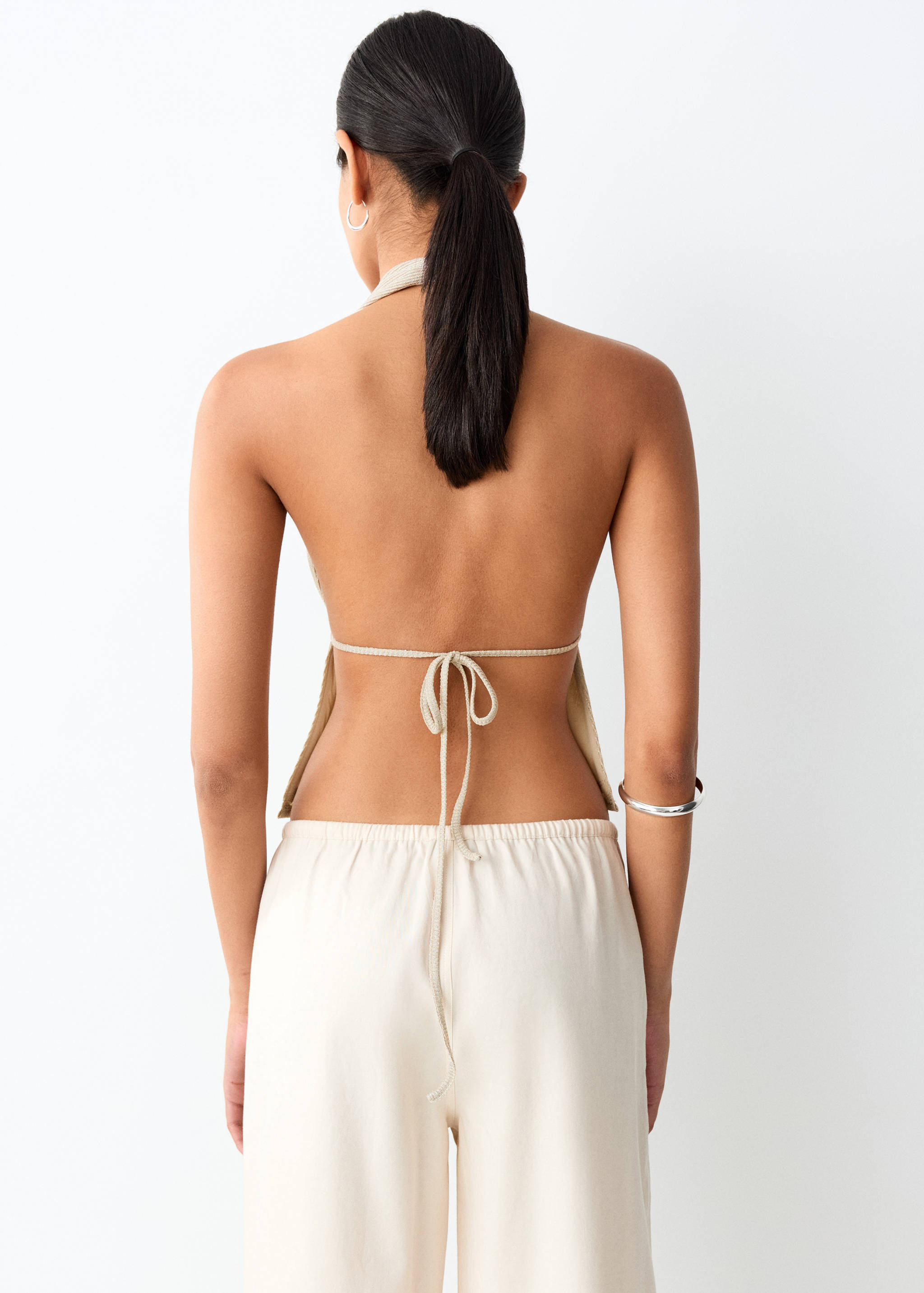 Top halter lazada - Reverso del artículo