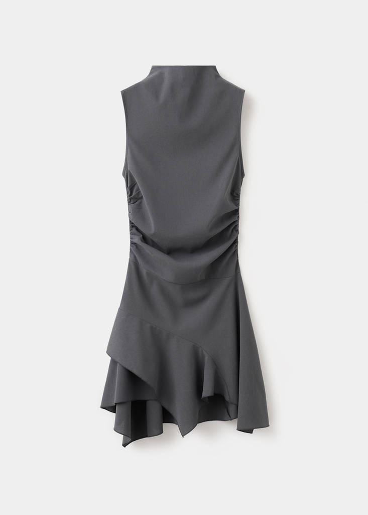 Ruched short dress with flounce hem — Charcoal