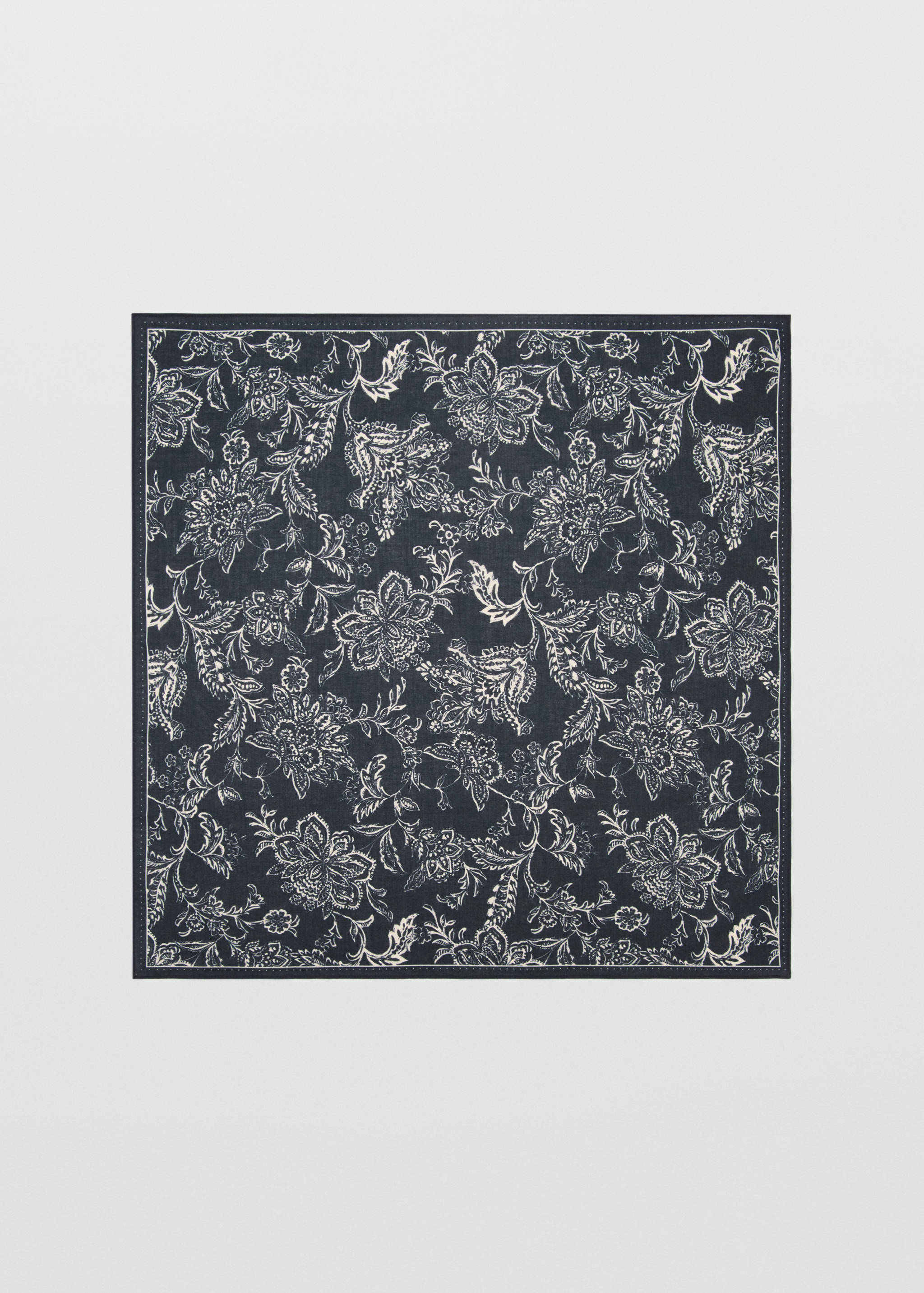 Fular estampado - Artículo sin modelo